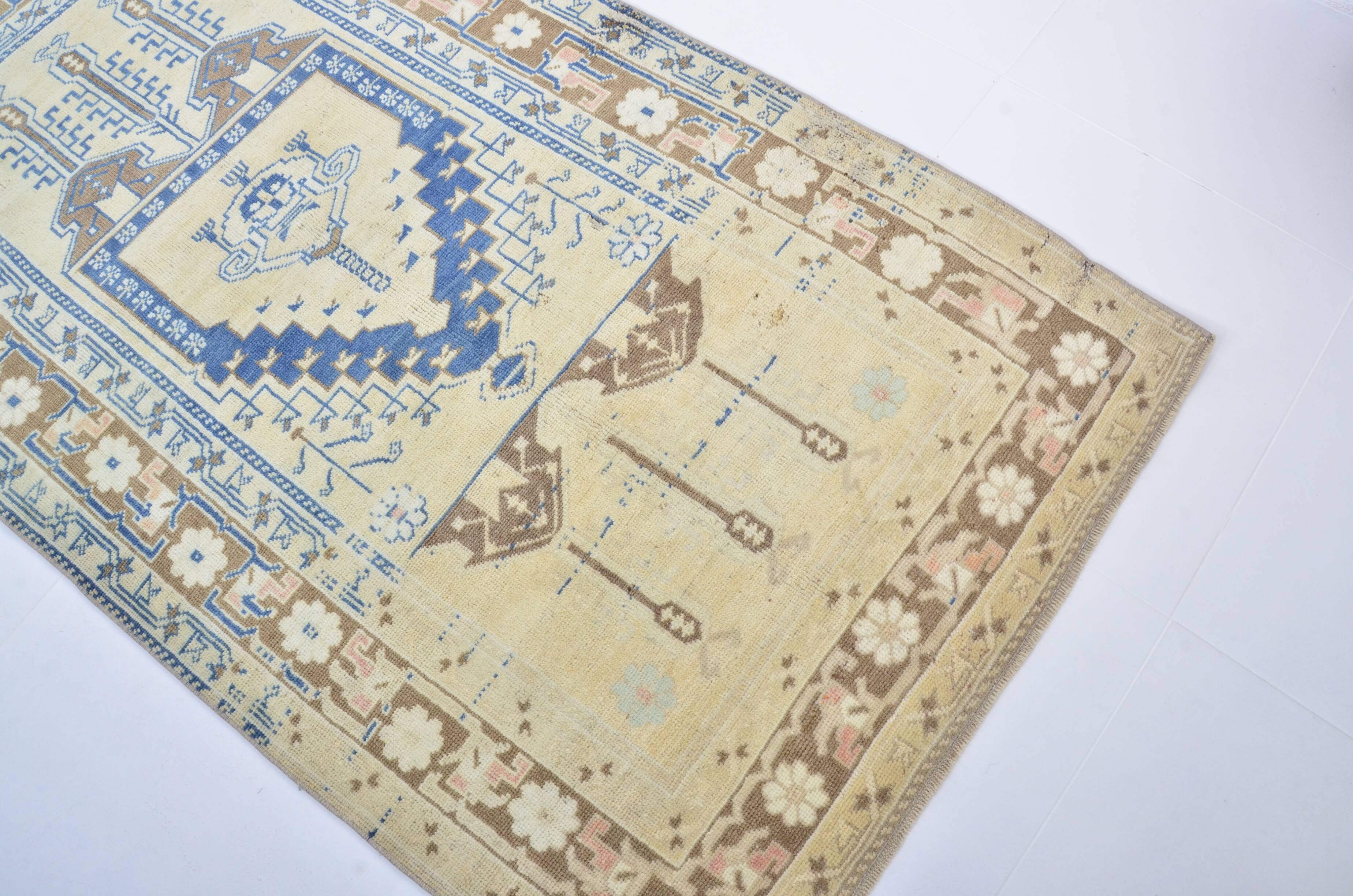 Tapis turc vintage unique sku 3082