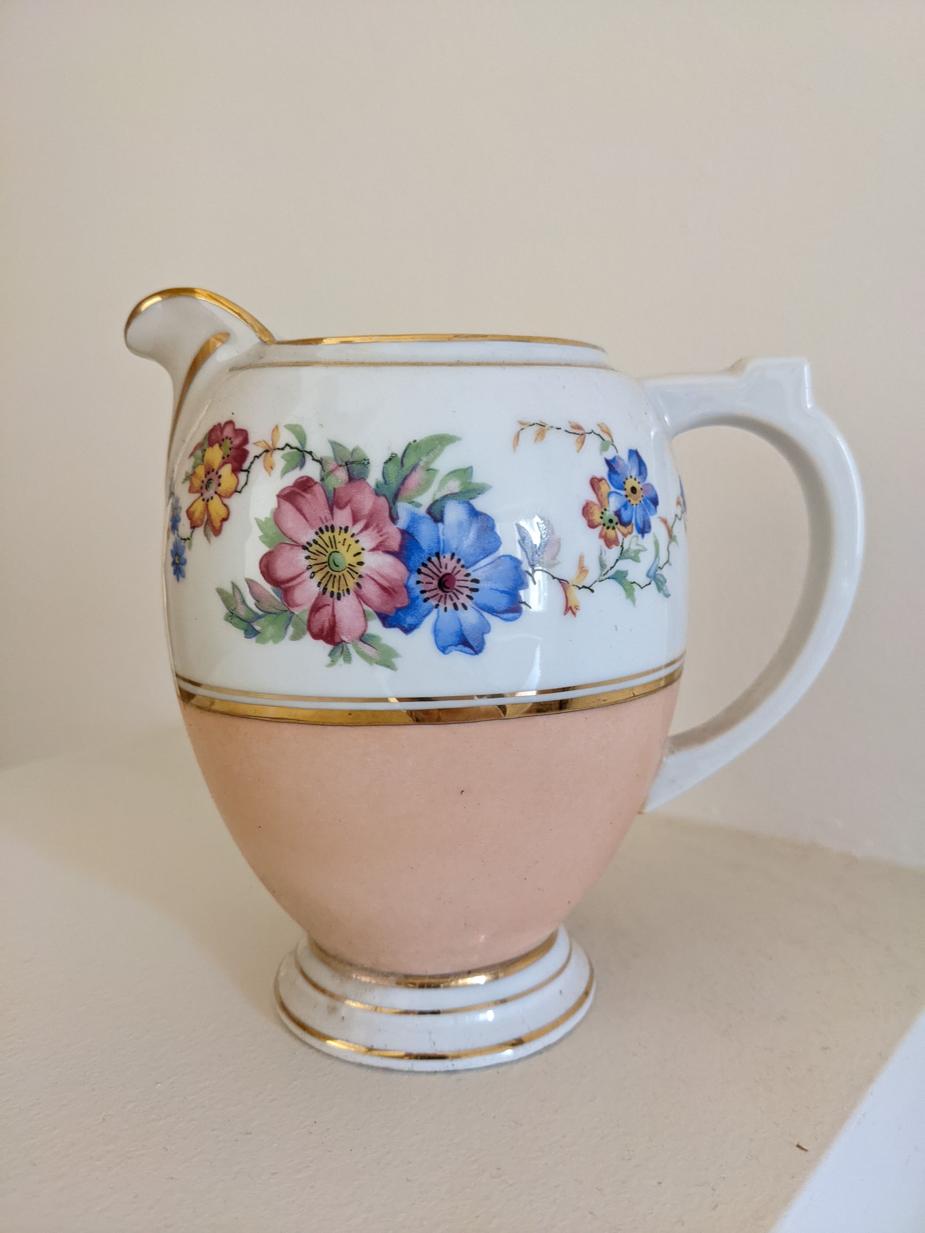 Creamer porcelain pot Limoges sauce milk coulis