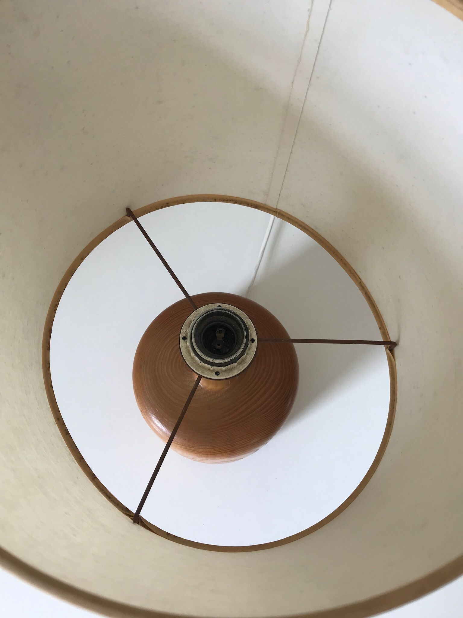 Vintage pine lamp - 70s