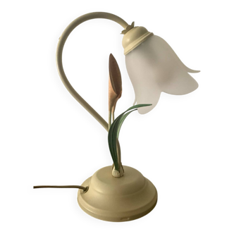 Vintage flower lamp