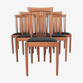 Série de six chaises scandinaves en chêne clair