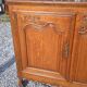Very oak sideboard with 2 doors