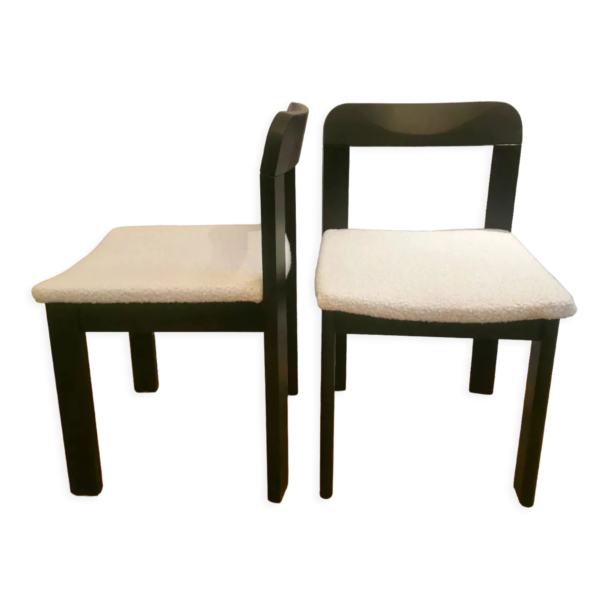 4 chairs
