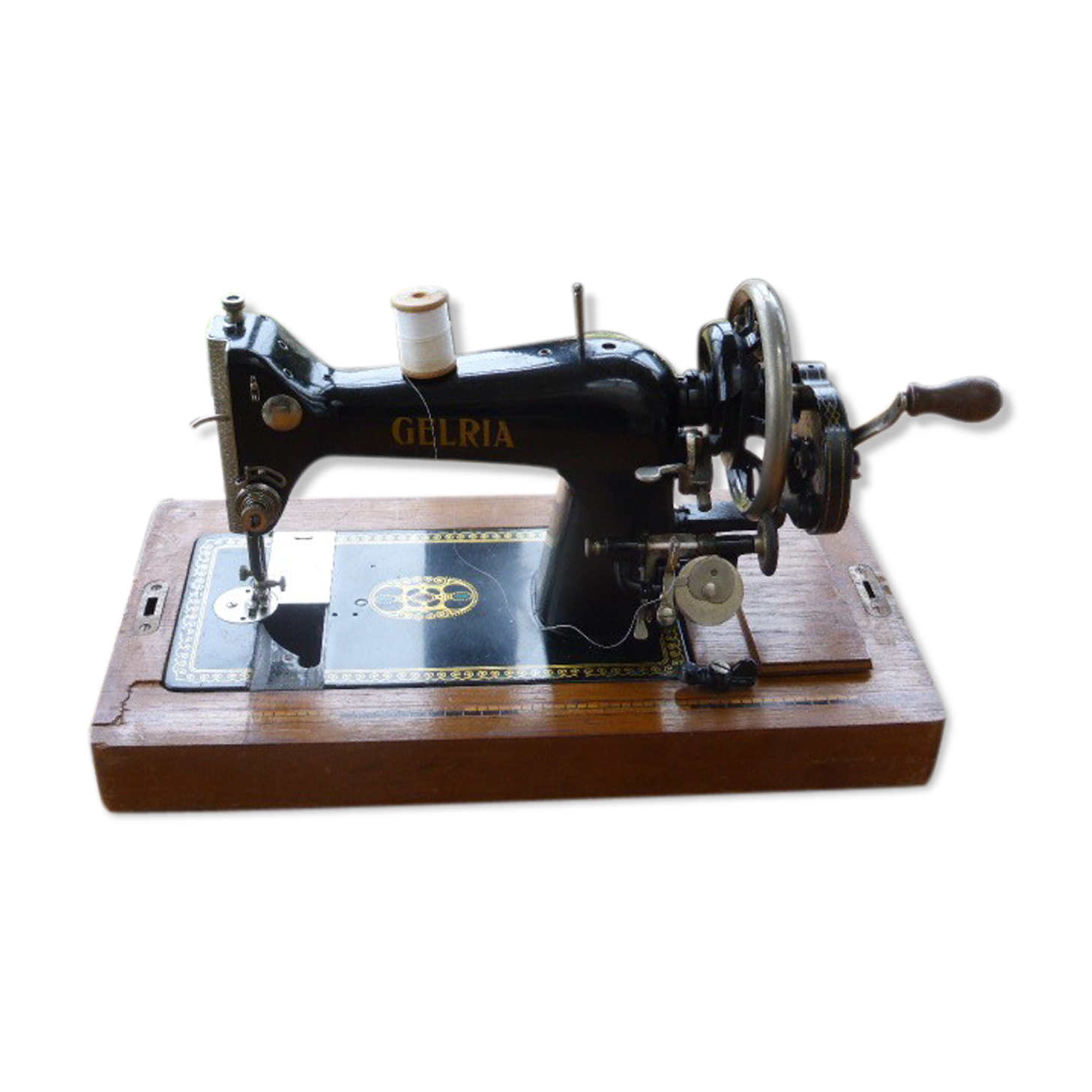 Gelria black metal sewing machine