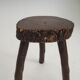 Tabouret en bois rustique fait à la main