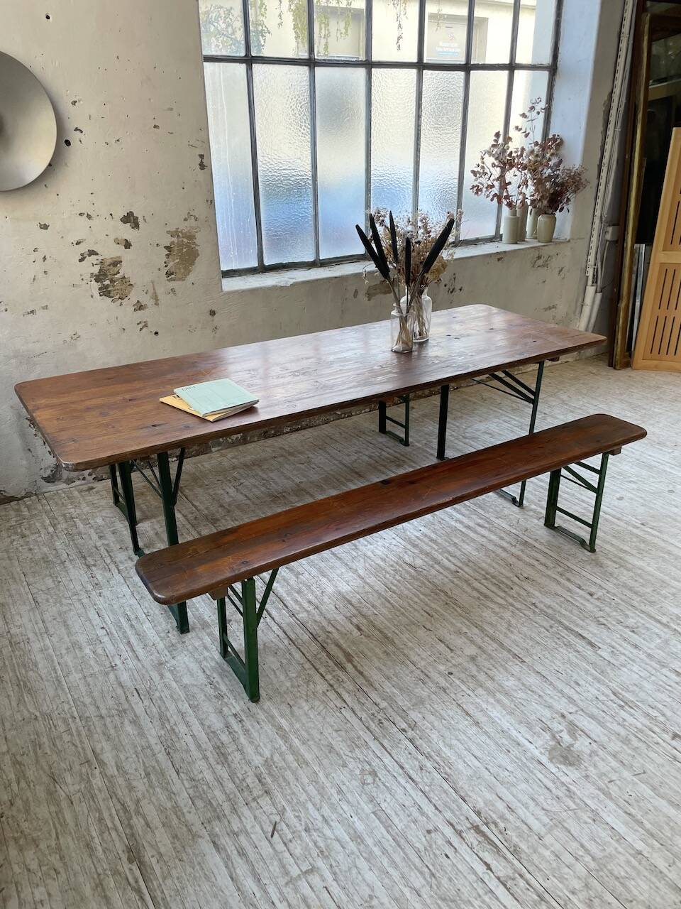 Guinguette table and its 2 benches
