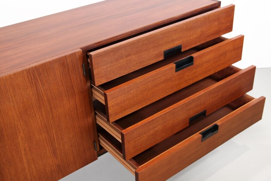 Japanese series row model DU04 by Cees Braakman for Pastoe