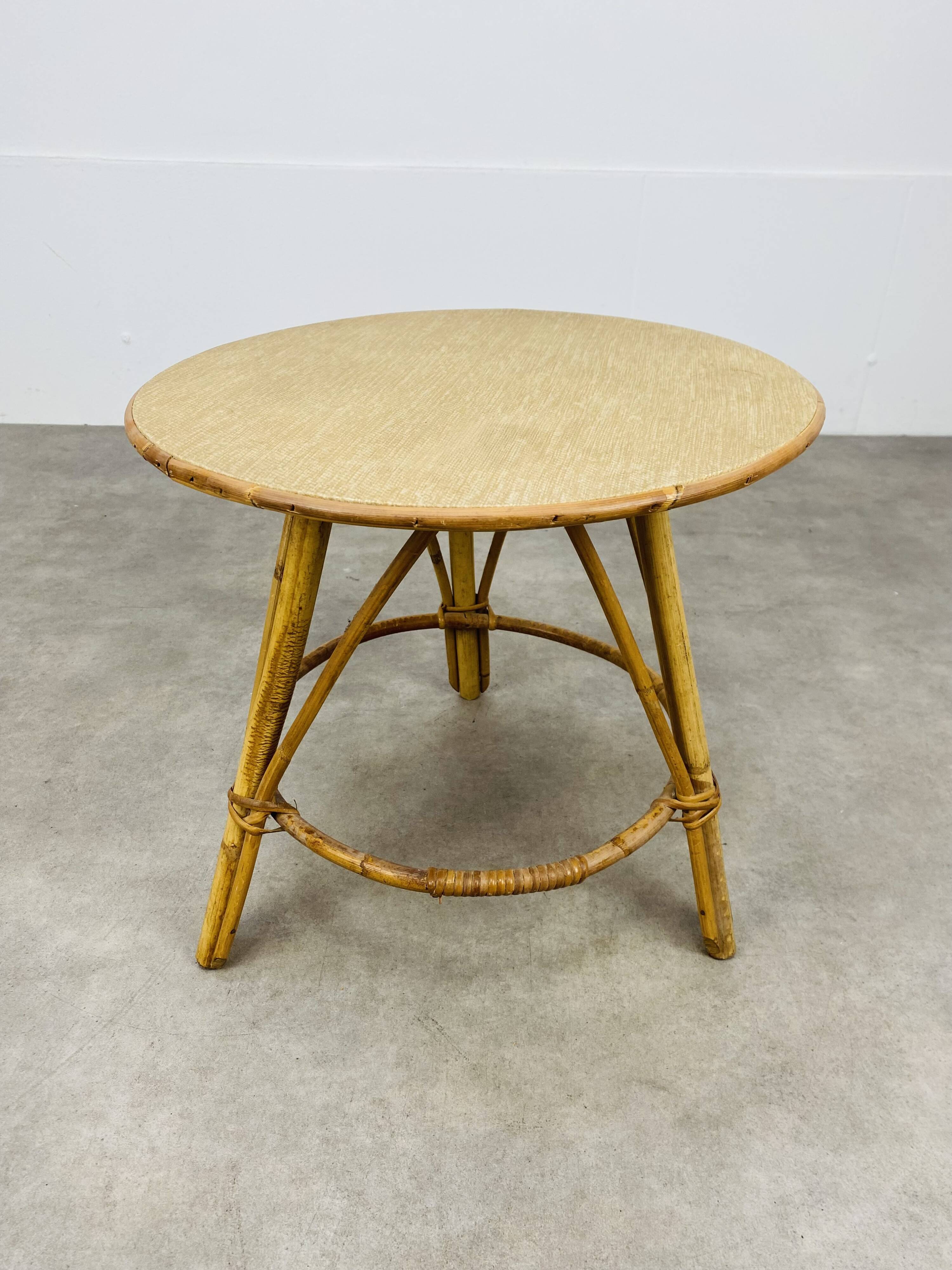 Vintage tripod rattan side table 60s