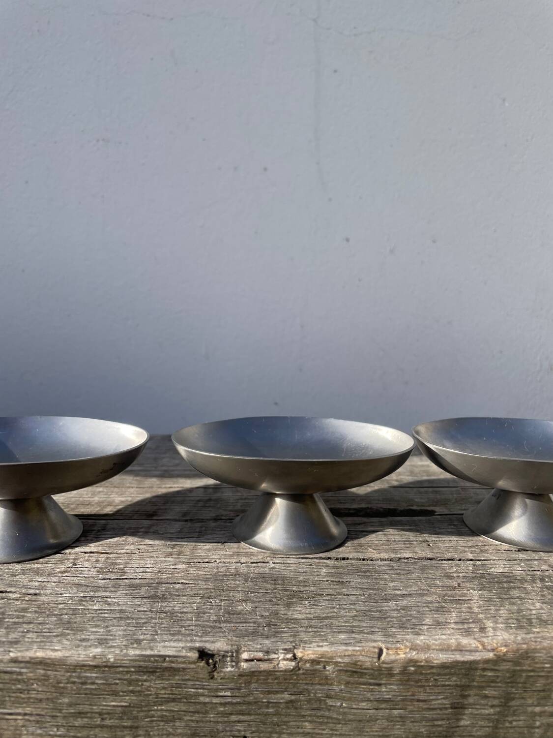 6 oval brushed stainless steel cups