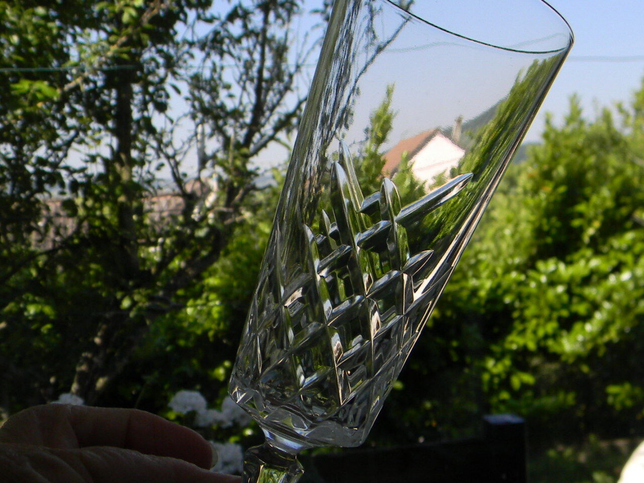 Set of 4 crystal champagne flutes from arques. saumur model.