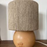 Bedside lamp in rope and wood