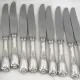 Christofle Marly, 12 silver-plated table knives, in excellent condition.