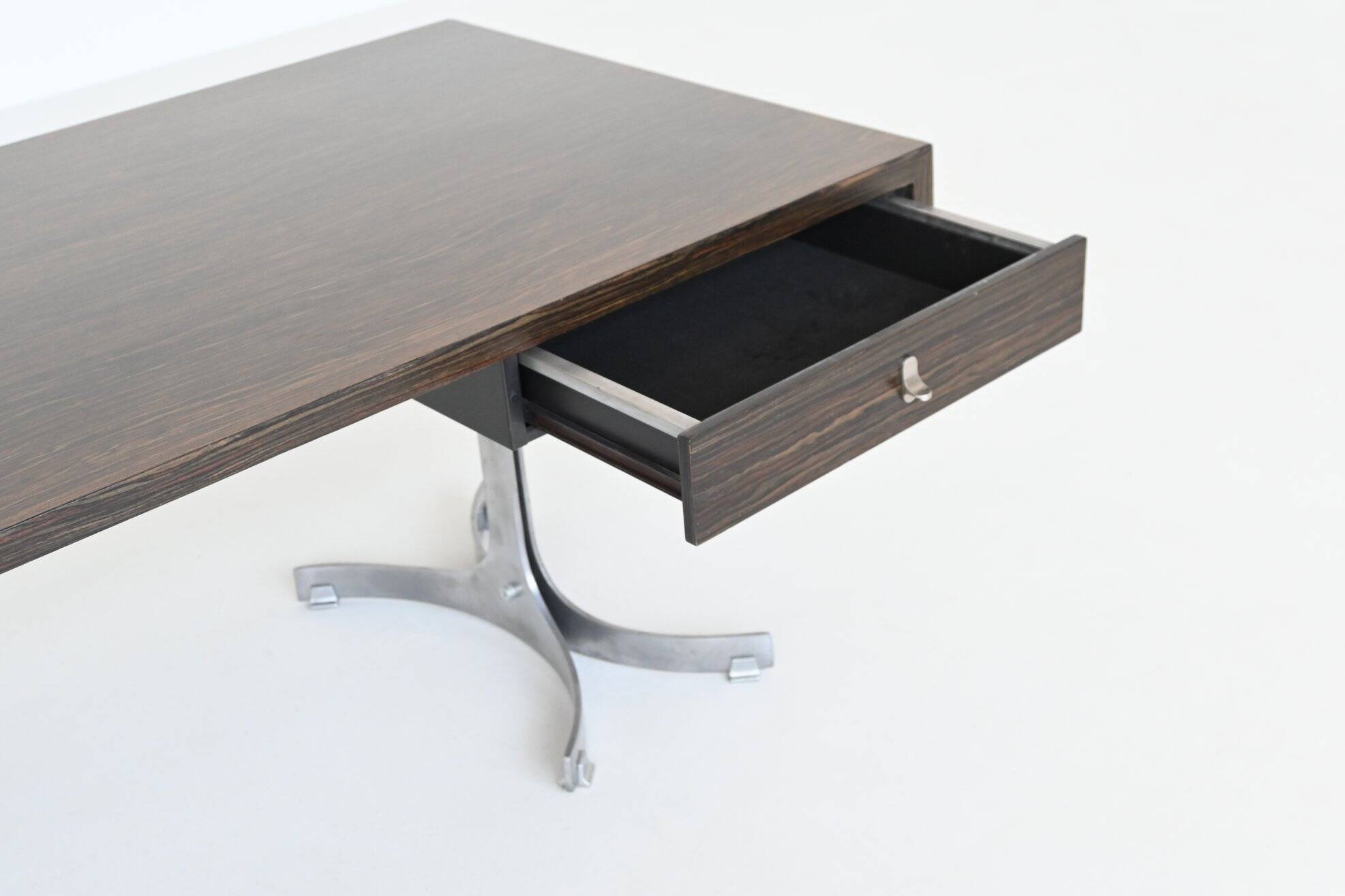 Trau Arredamenti Metallici S.P.A. large desk in rosewood Italy 1960
