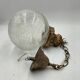 Suspension boule en verre craquelé