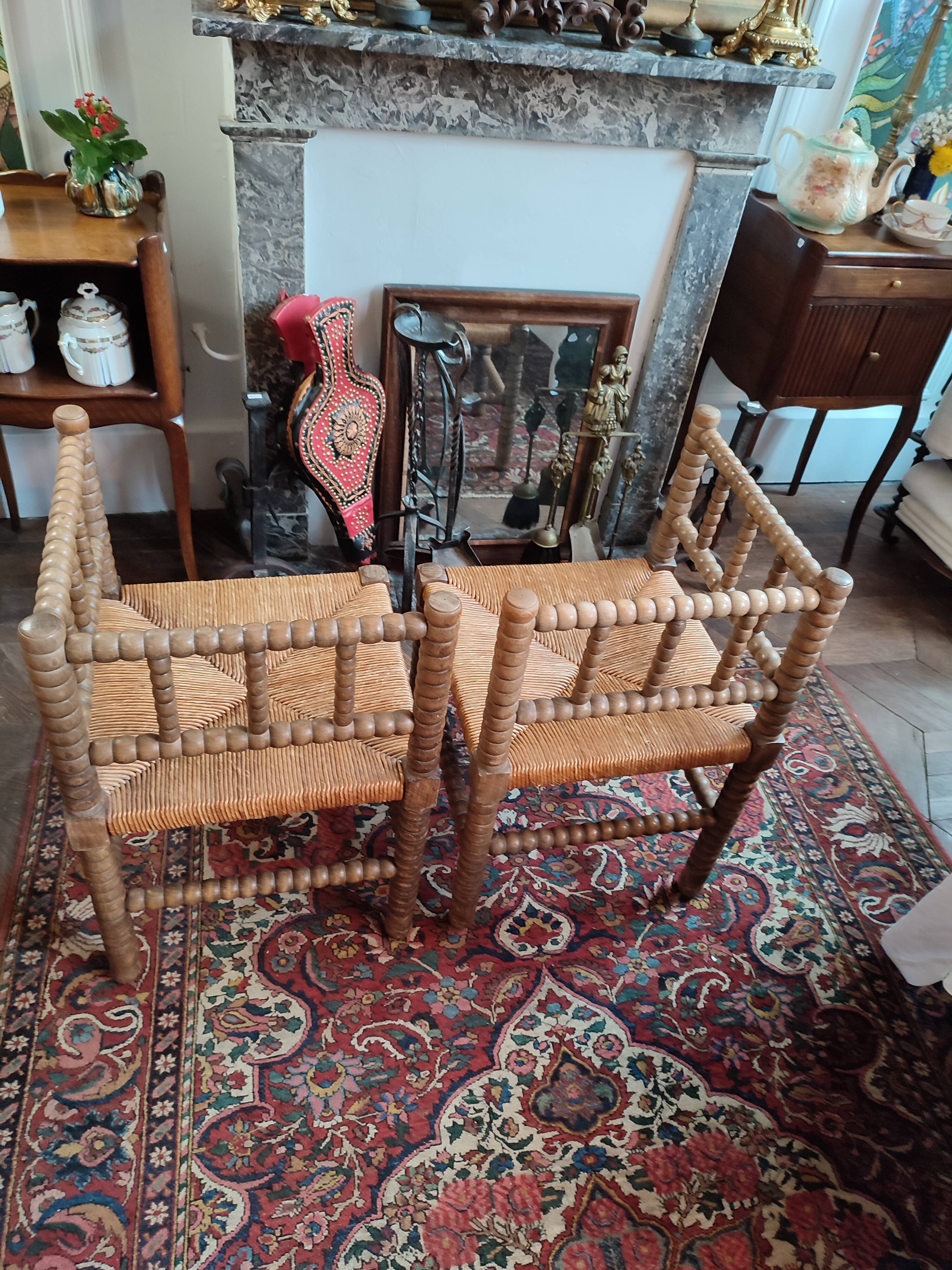 Paire de chaises "coin du feu"