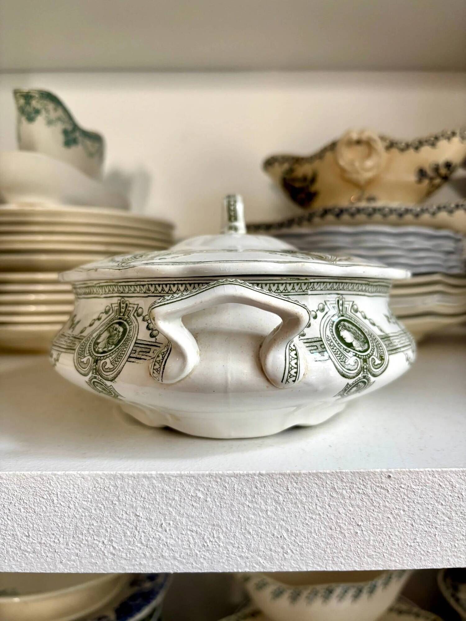 Small ironstone tureen from St Amand and Hamage, "Medallion" service