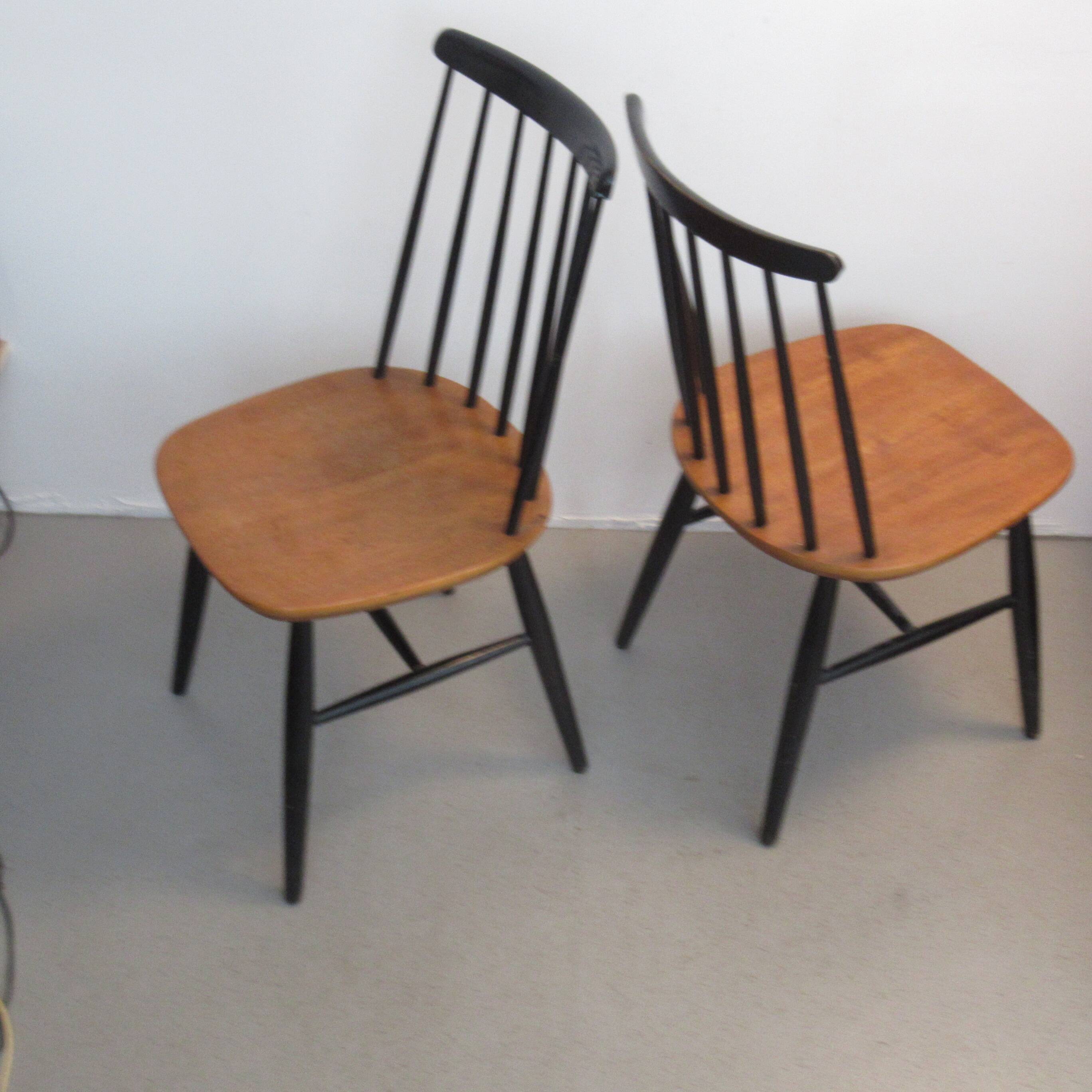 Paire de chaises suédoises Fanett Ilmari Tapiovaara 1960