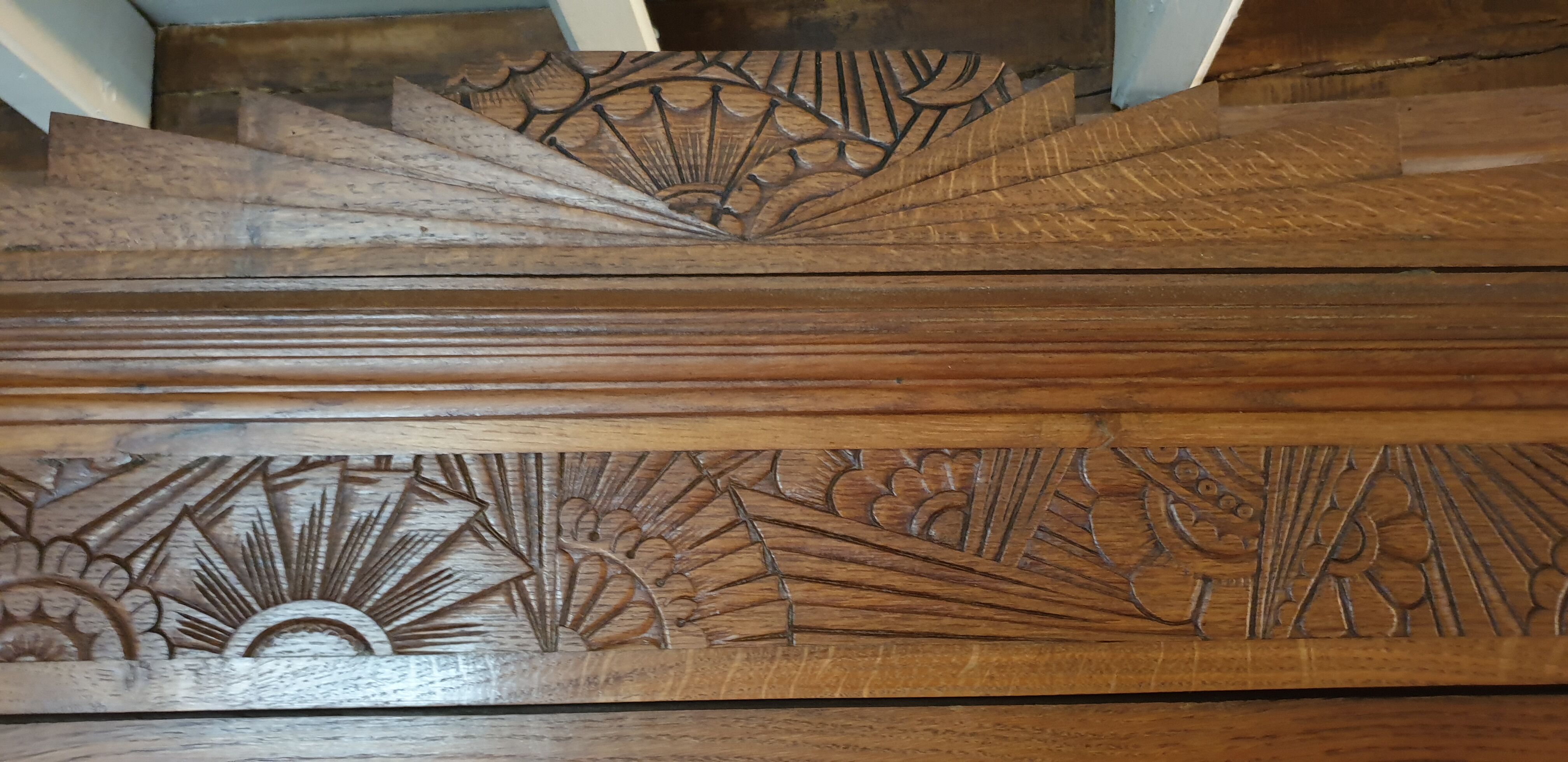 Wardrobe in solid oak