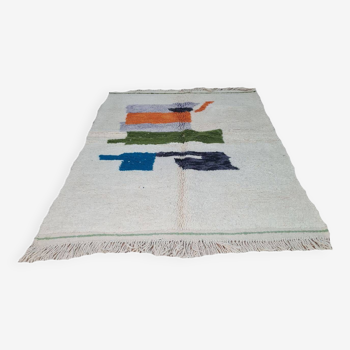 Handmade wool Berber rug 250 x 150 cm