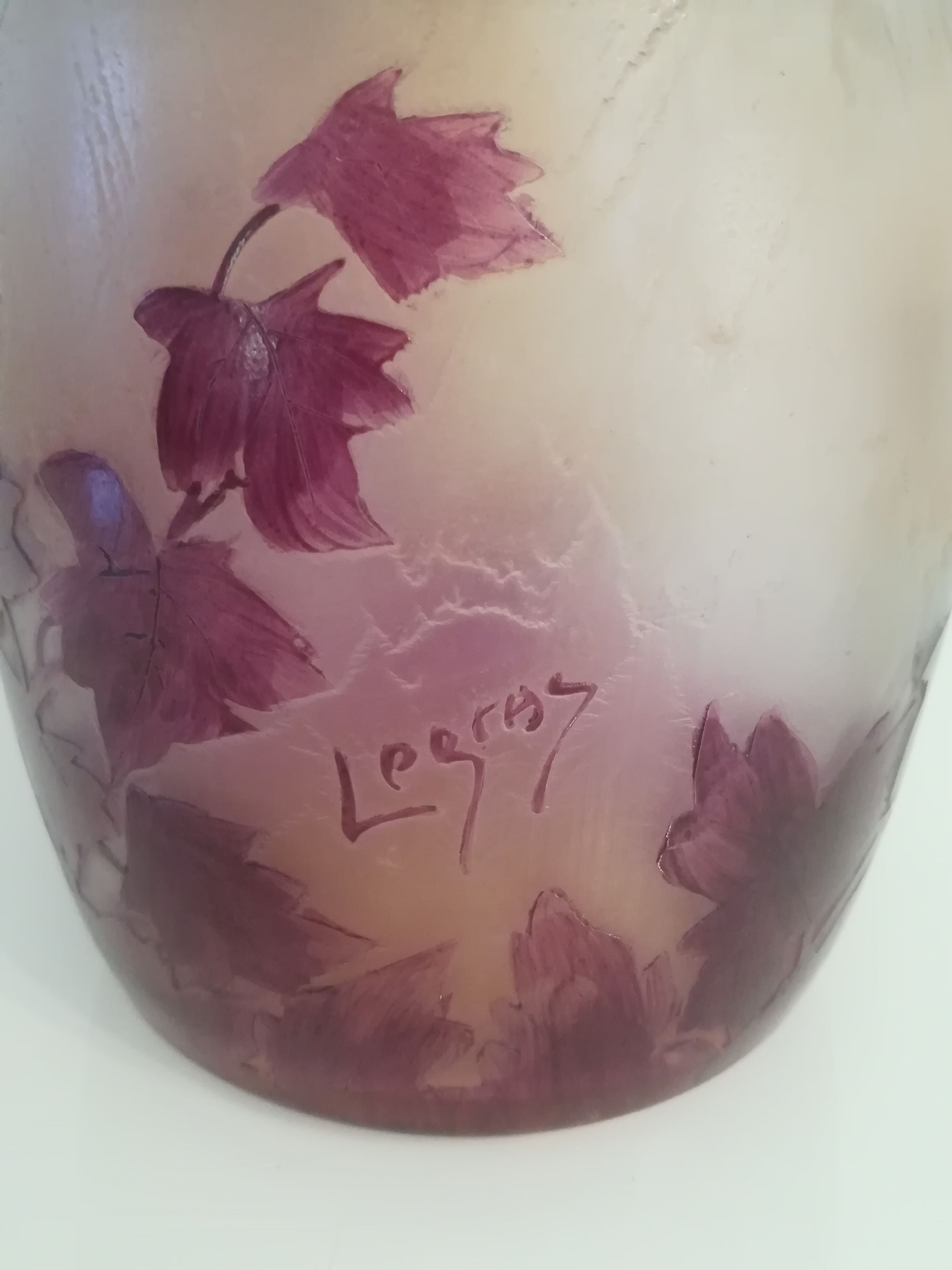 Legras biscuit bucket in glass paste Ruby series