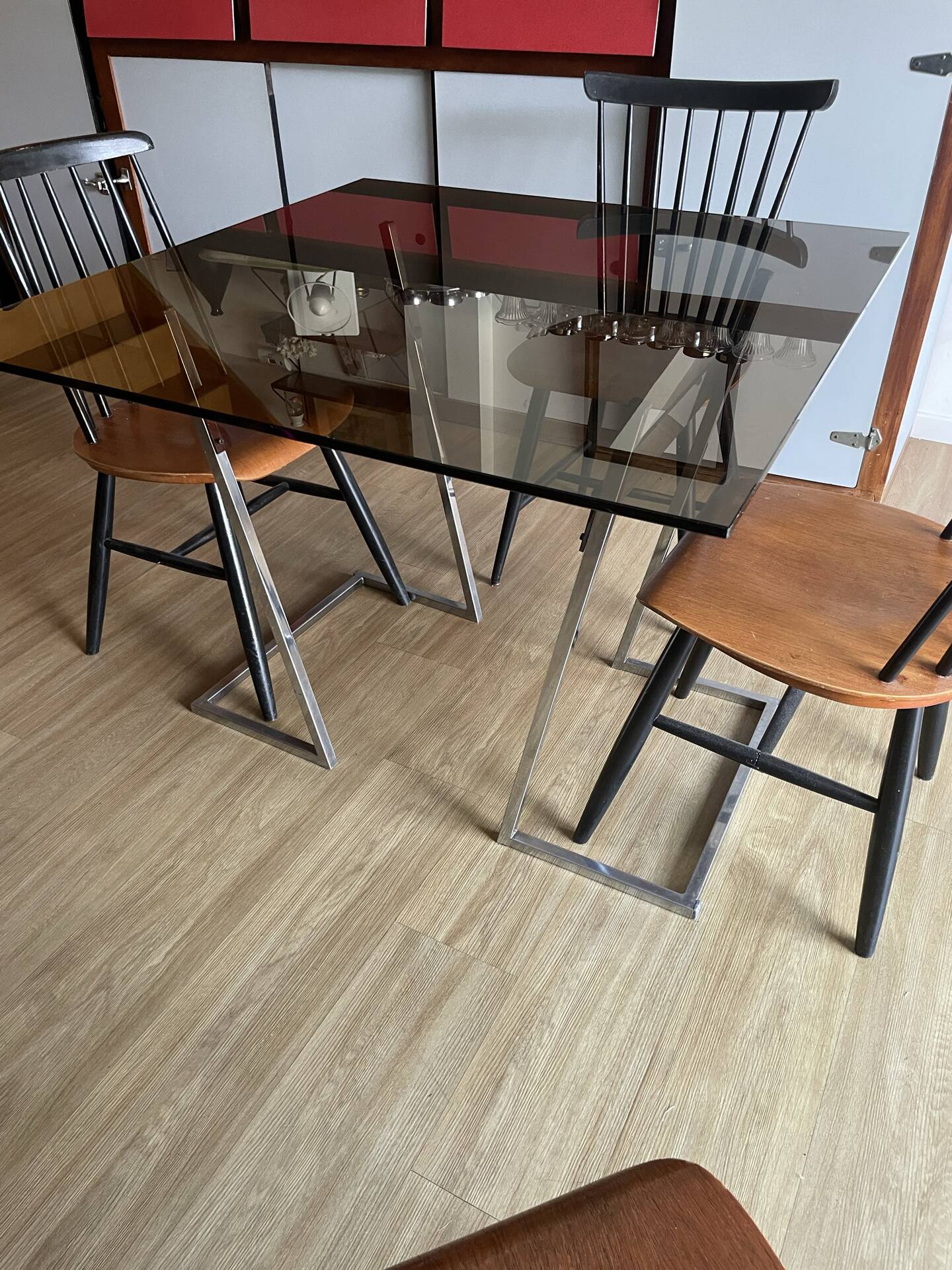 1970s table design