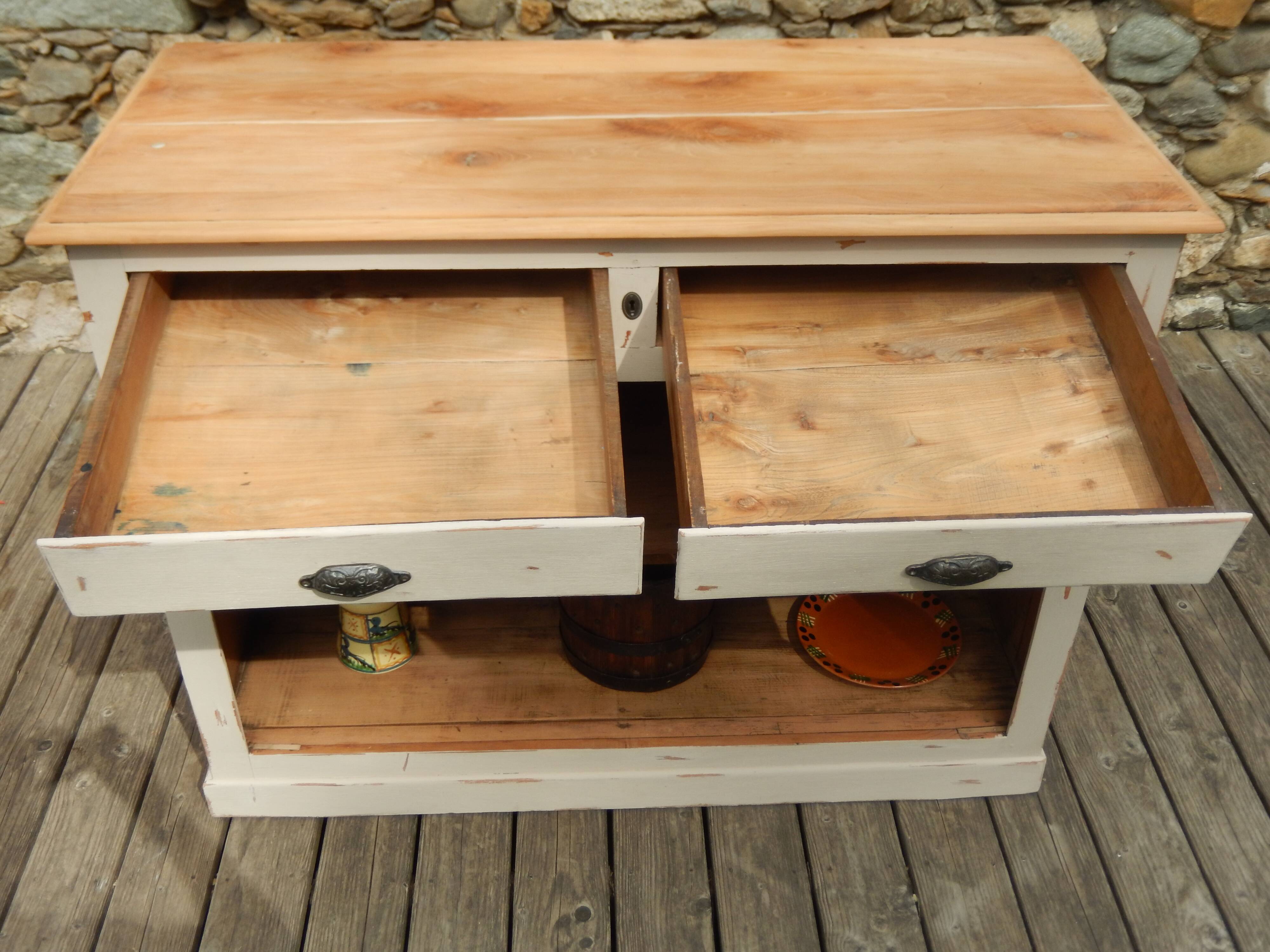 Superb buffet unit / counter / kitchen island in solid wood