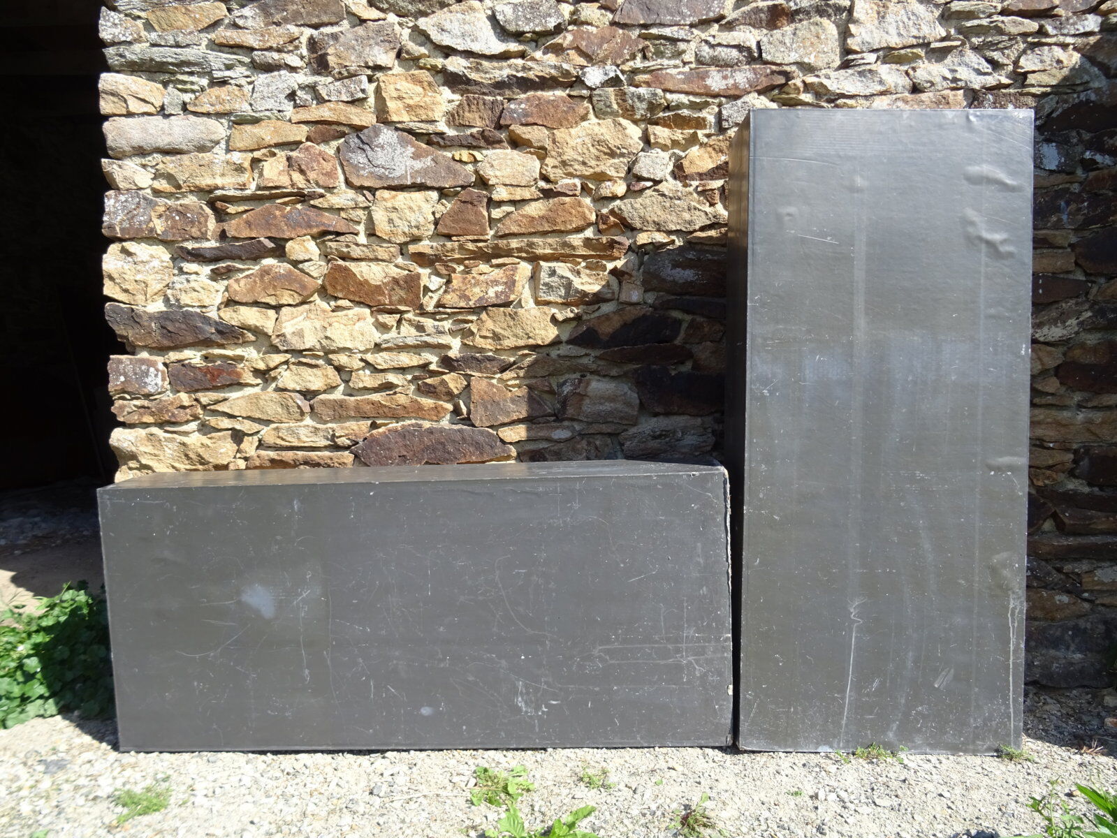 Console présentoir magasin de fleurs, design minimaliste