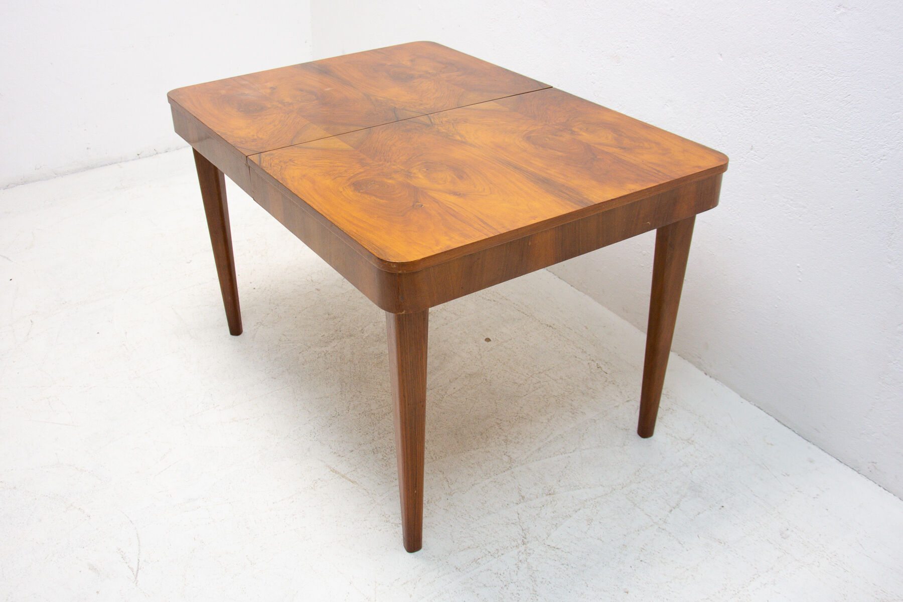 Adjustable dining table by Jindřich Halabala, 1950s