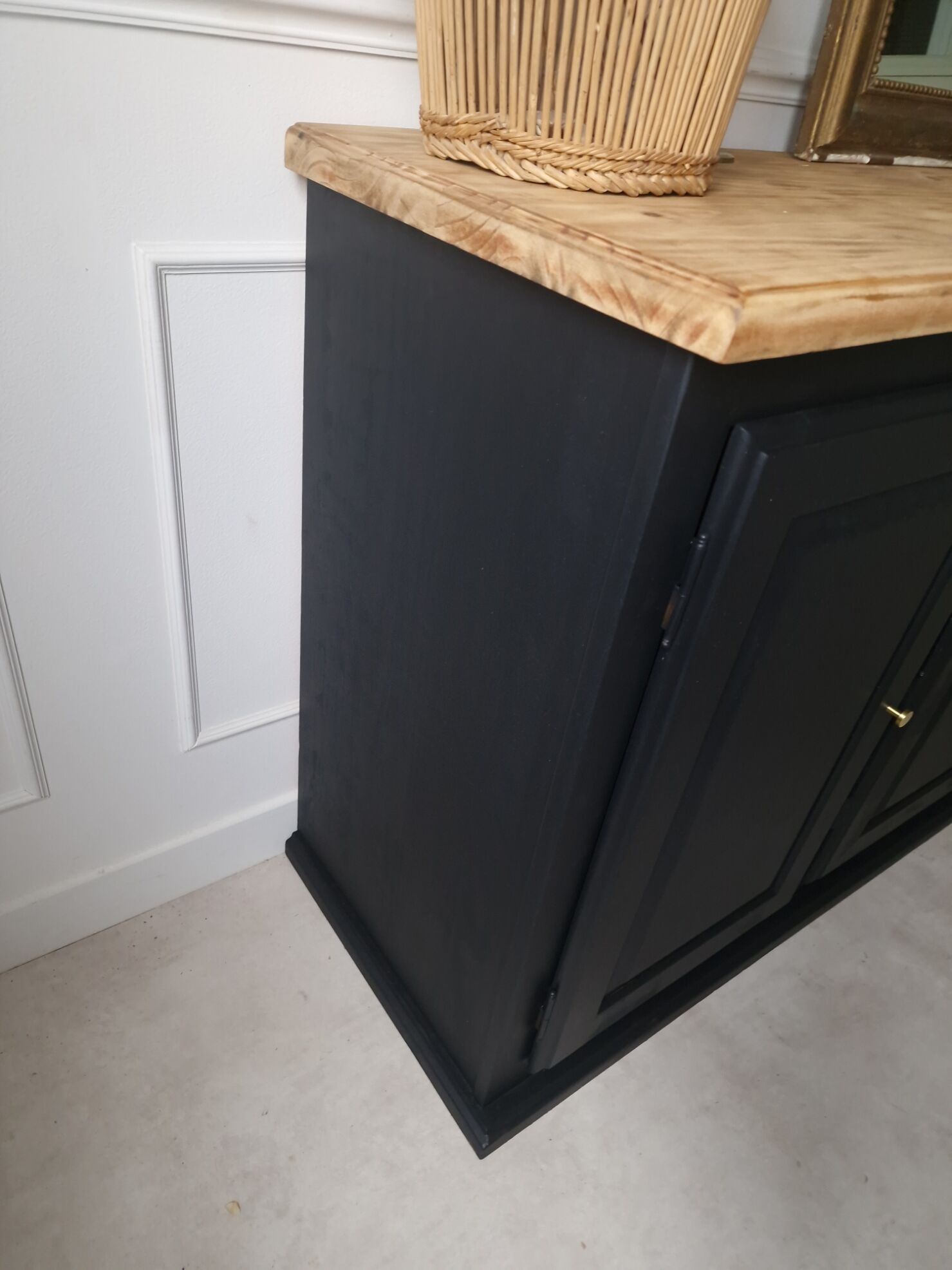 Black antique sideboard