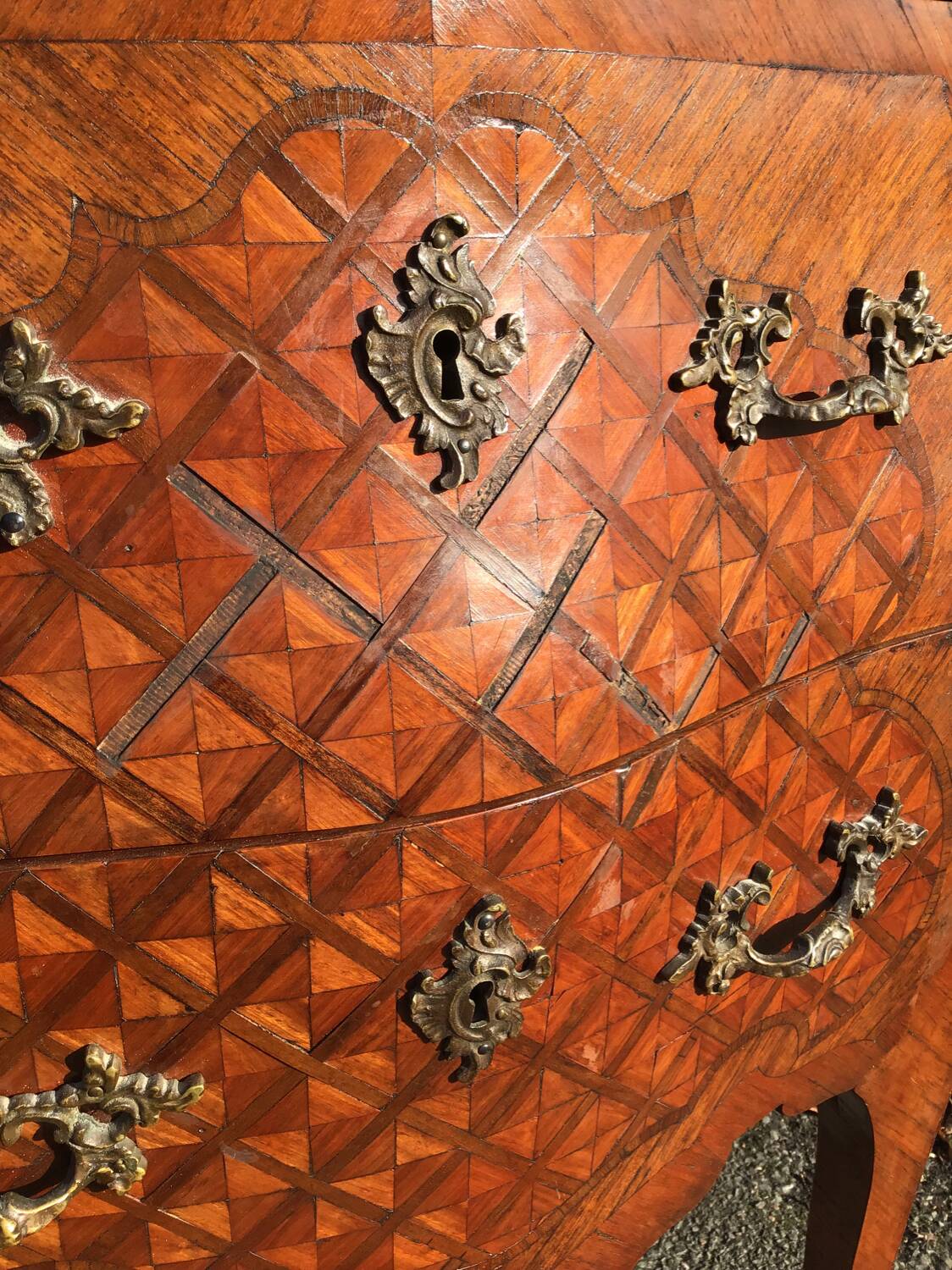 Small chest of drawers