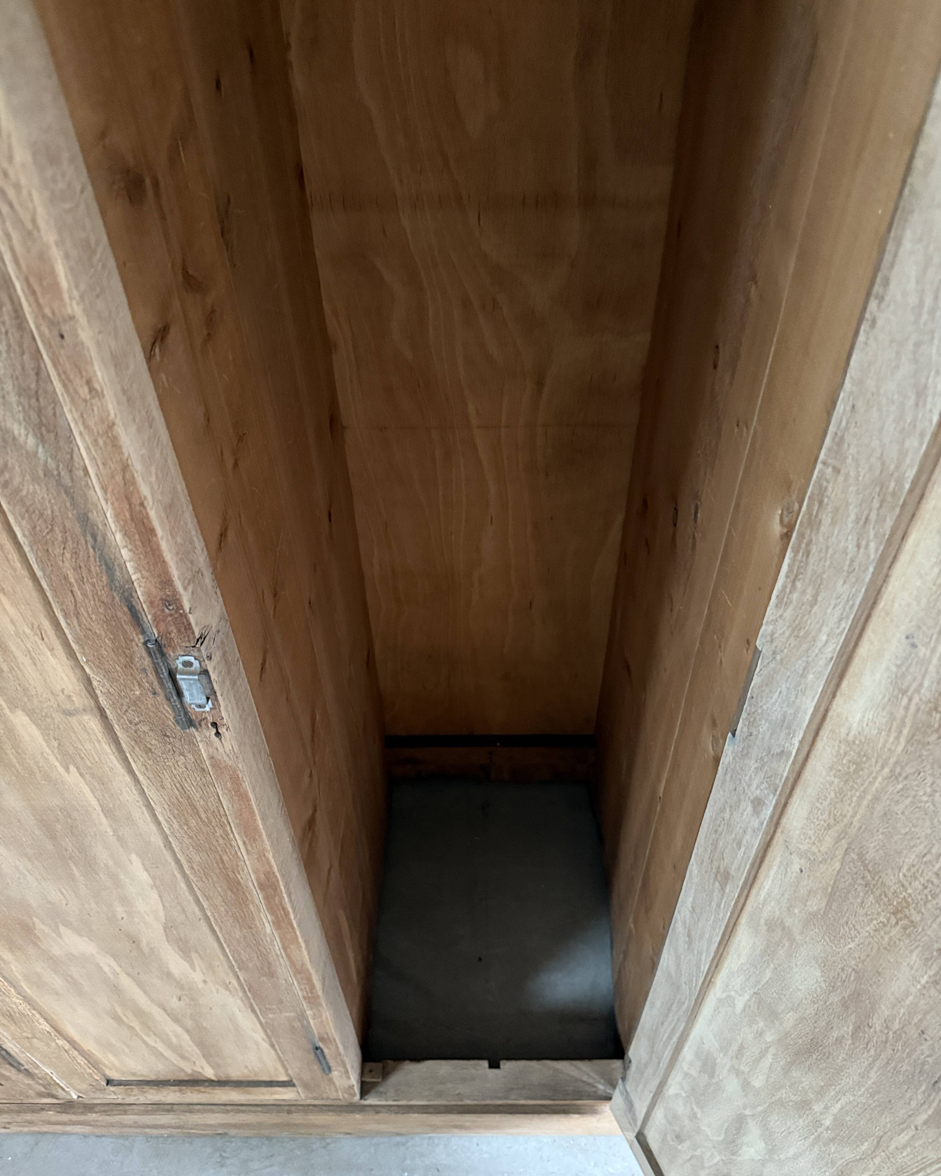 Ancien vestiaire d’atelier (rénové)