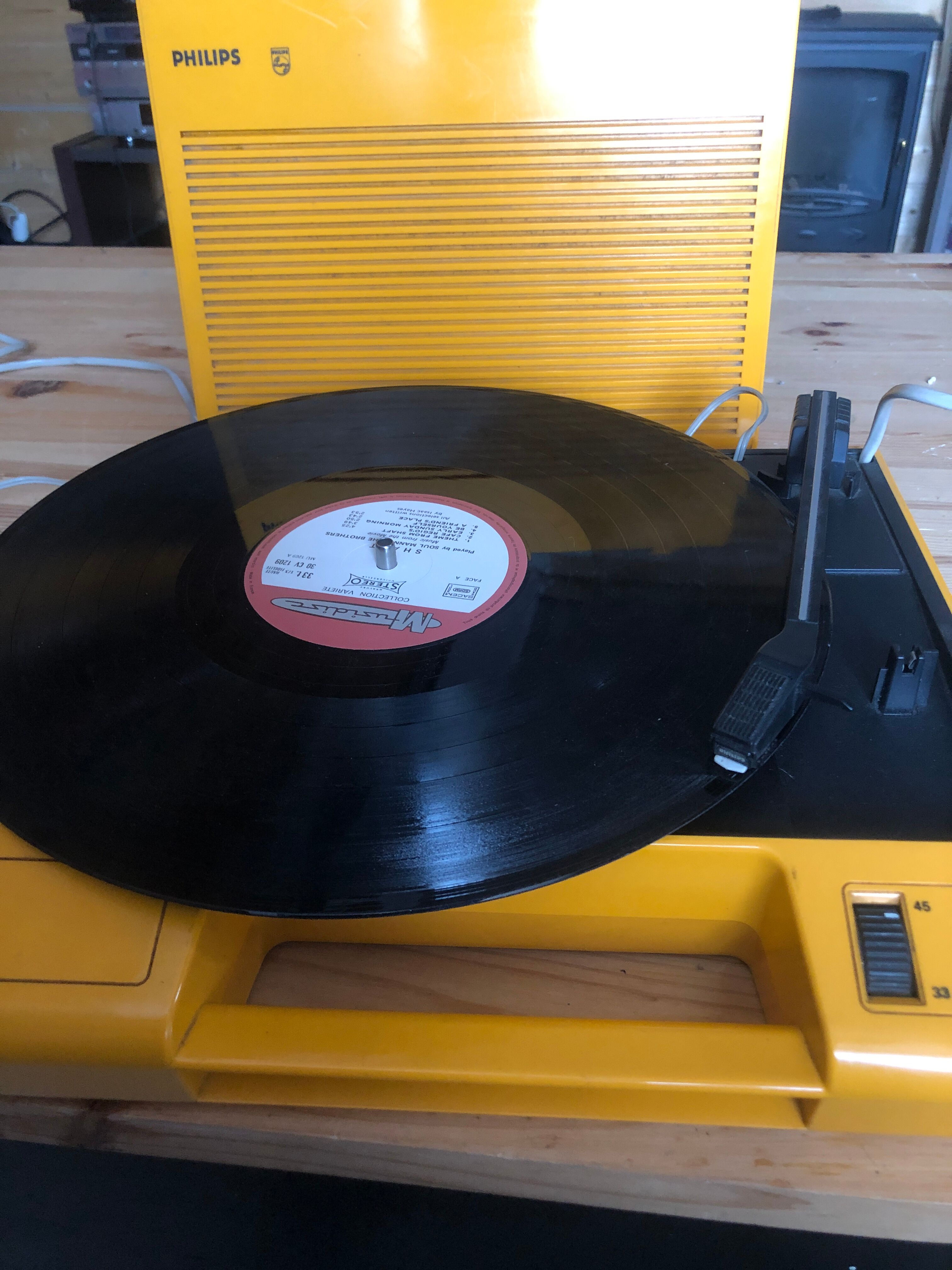 Vintage Philips A 180 record player