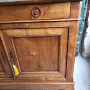 Bahut 2 doors 1 drawer louis philippe in blond walnut of the XlX th century