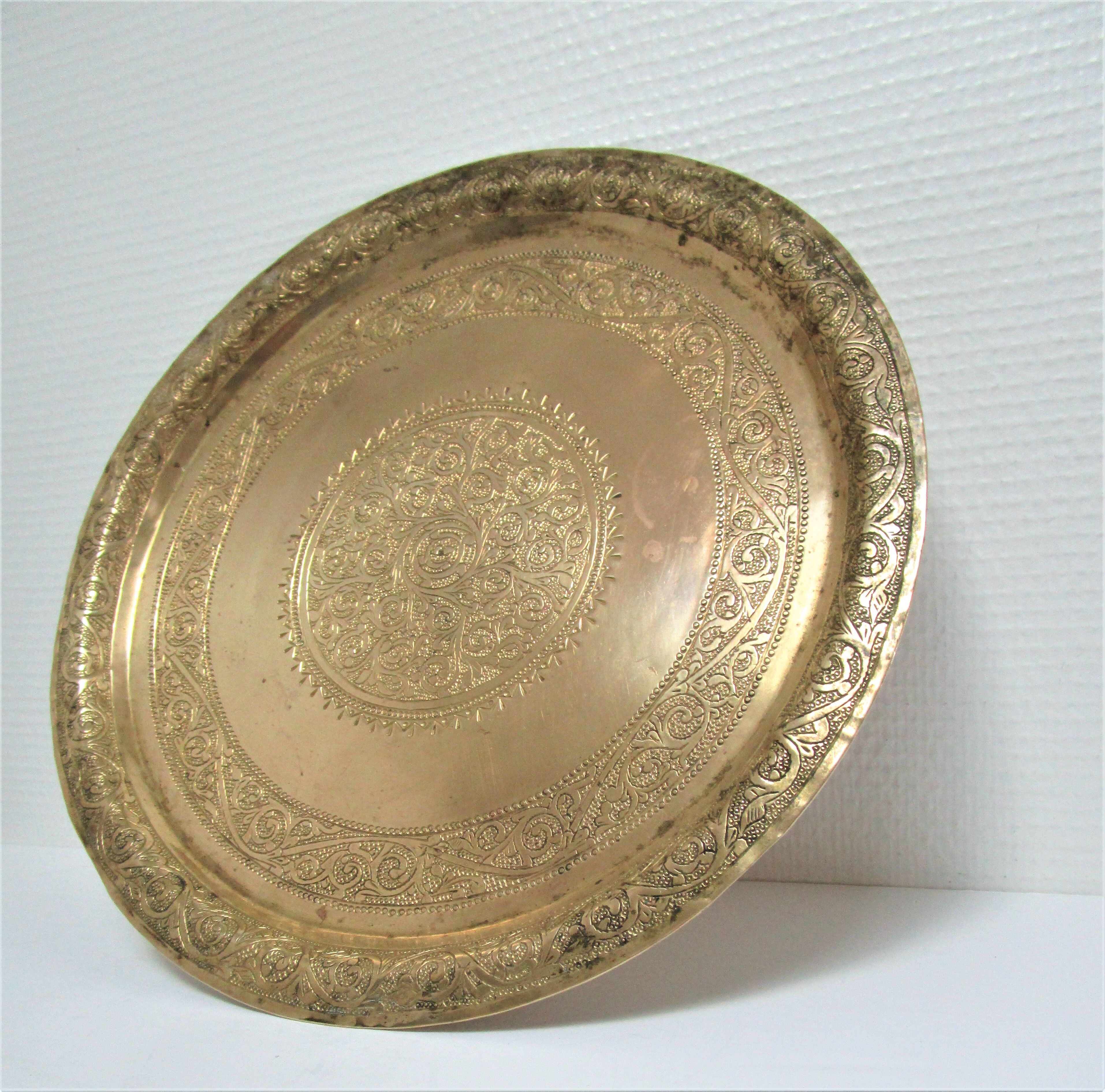 Moroccan patinated brass platter 70s