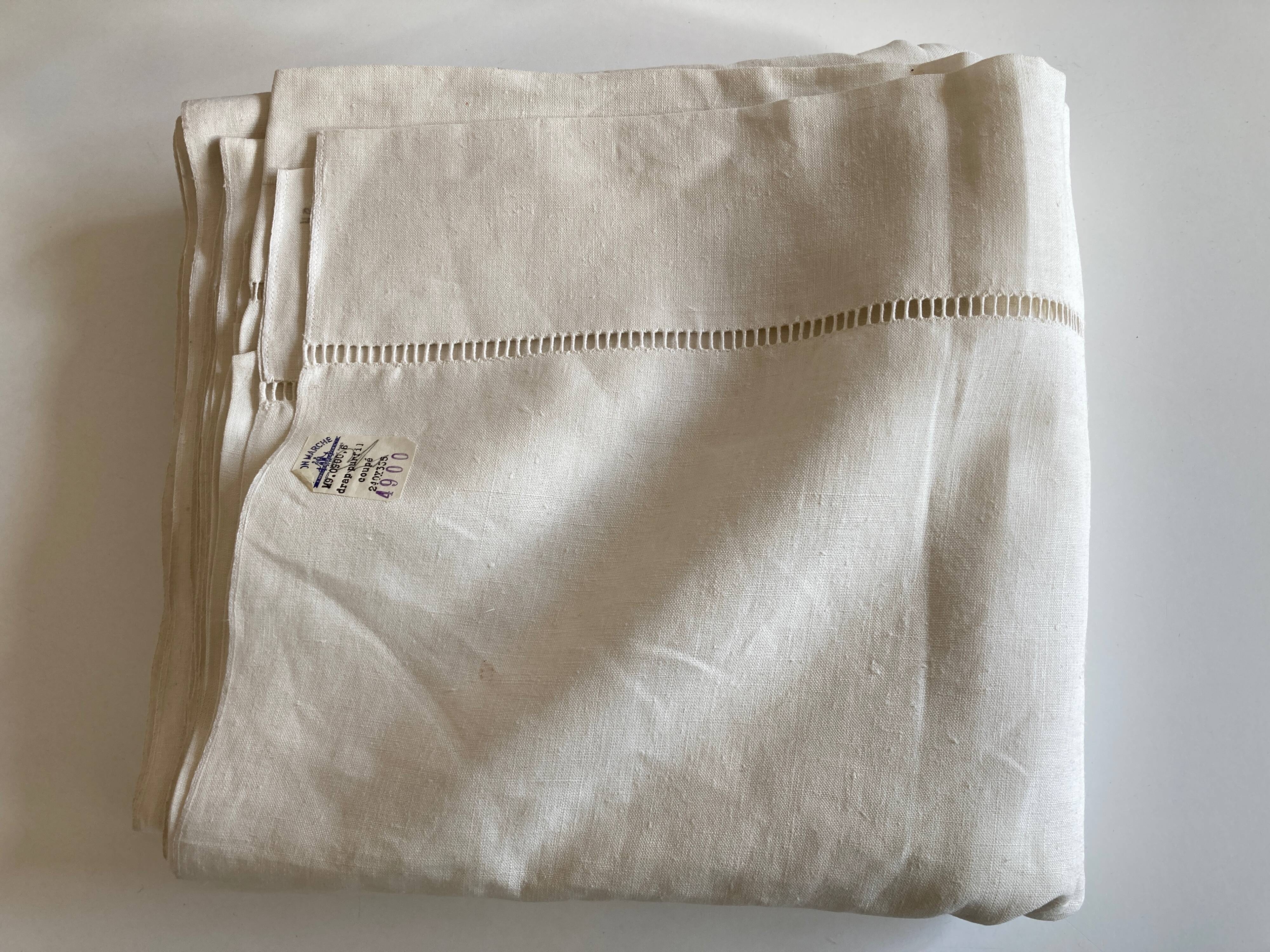 Reserve sheet in linen thread canvas Le Bon Marché 1960 to days