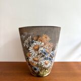 Kostanda ceramic vase