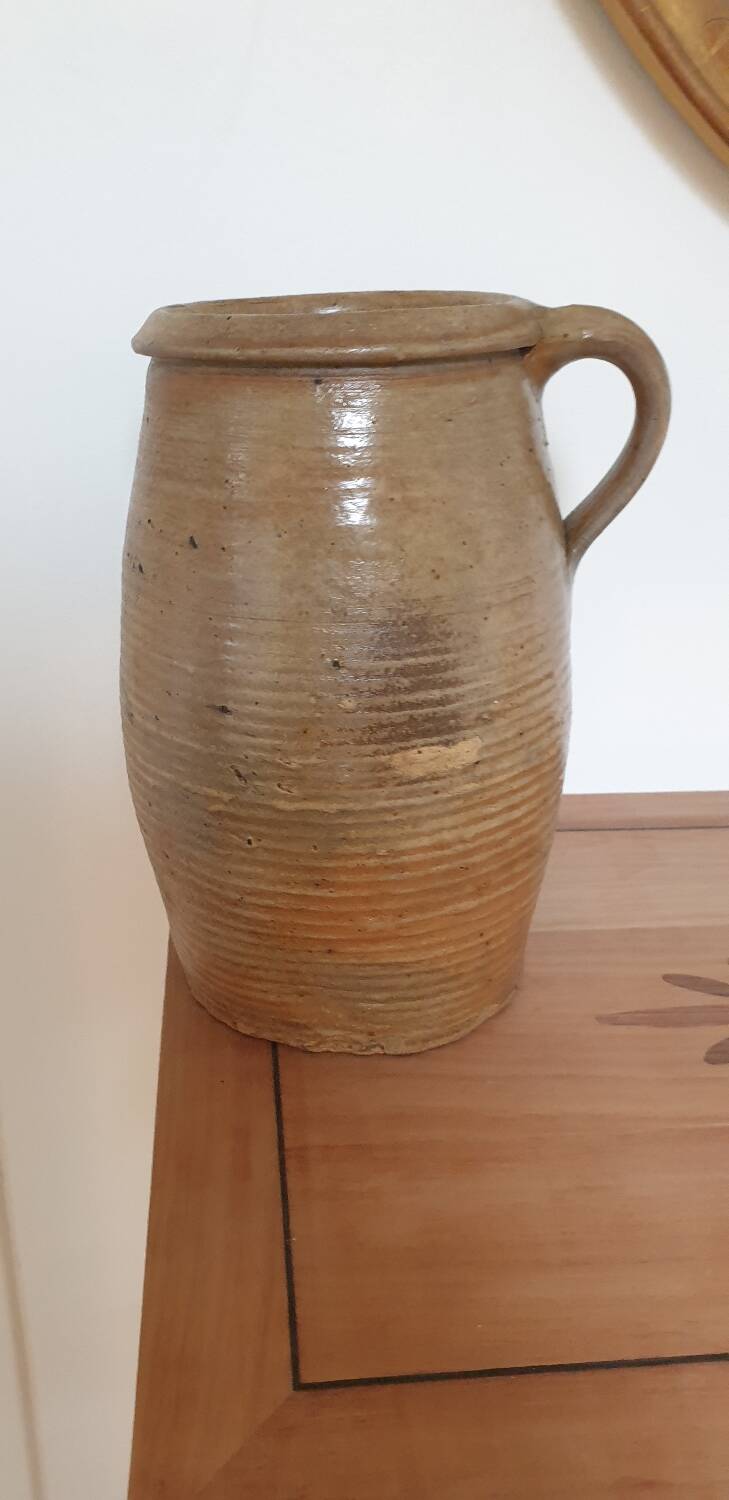 Old 25cm glazed stoneware pot