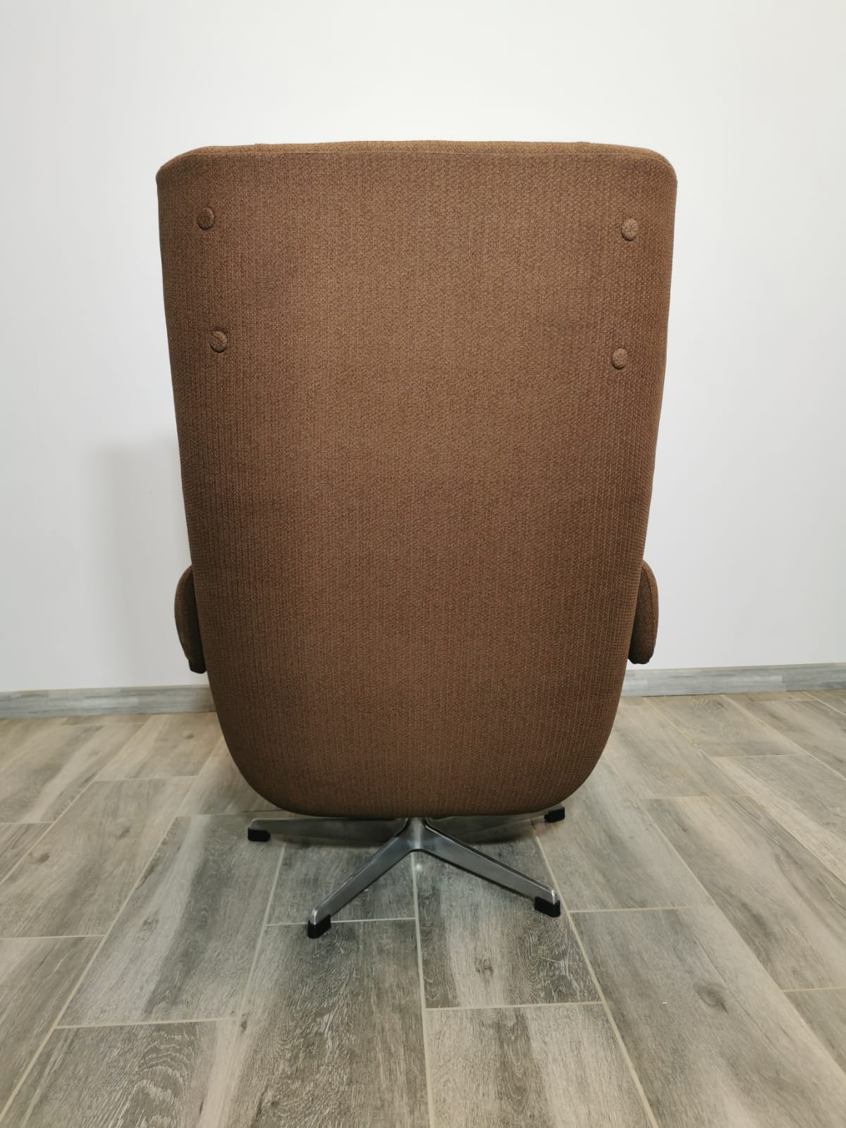 Vintage swivel chair from up zavody rousinov