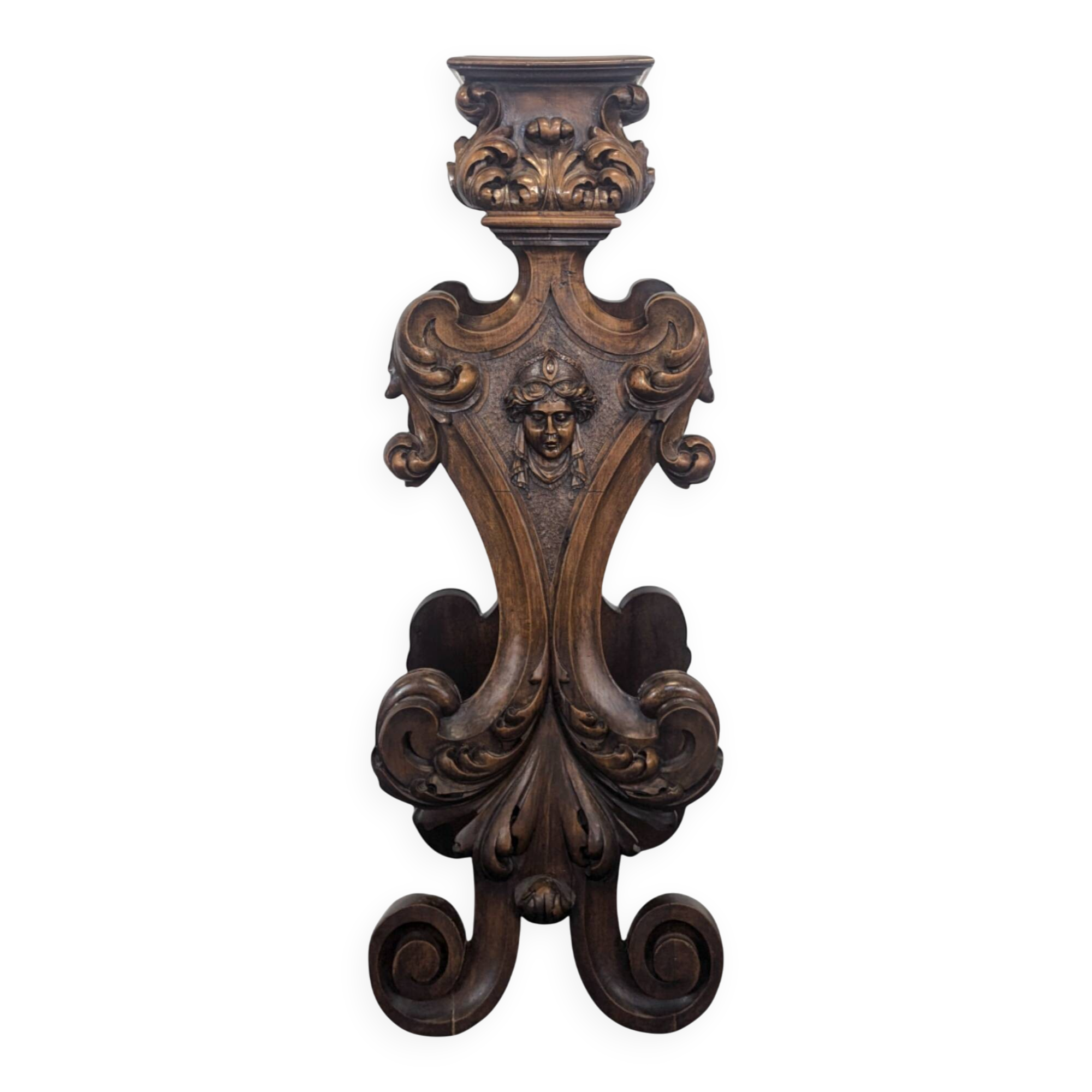 Selette de style Renaissance en noyer