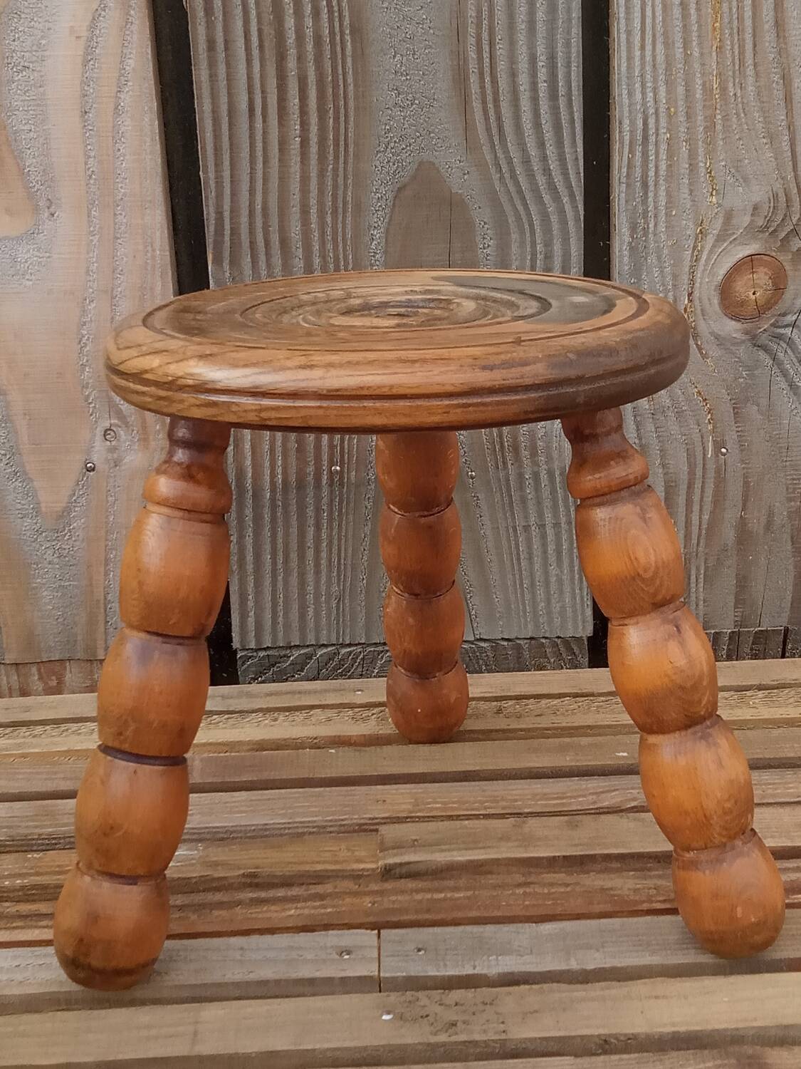 Oak tripod stool