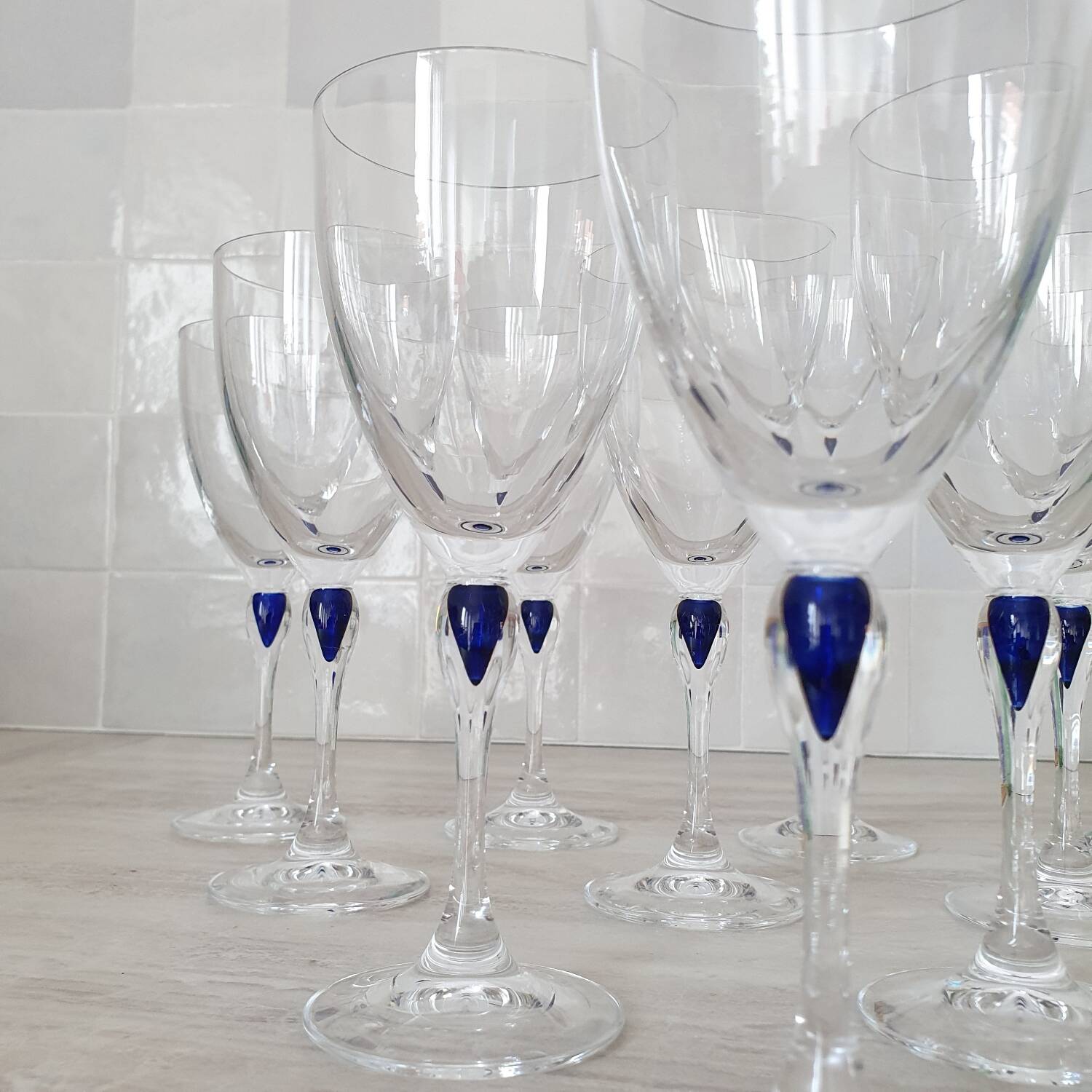10 Crystal d'Arques glasses model Venice Sapphire blue