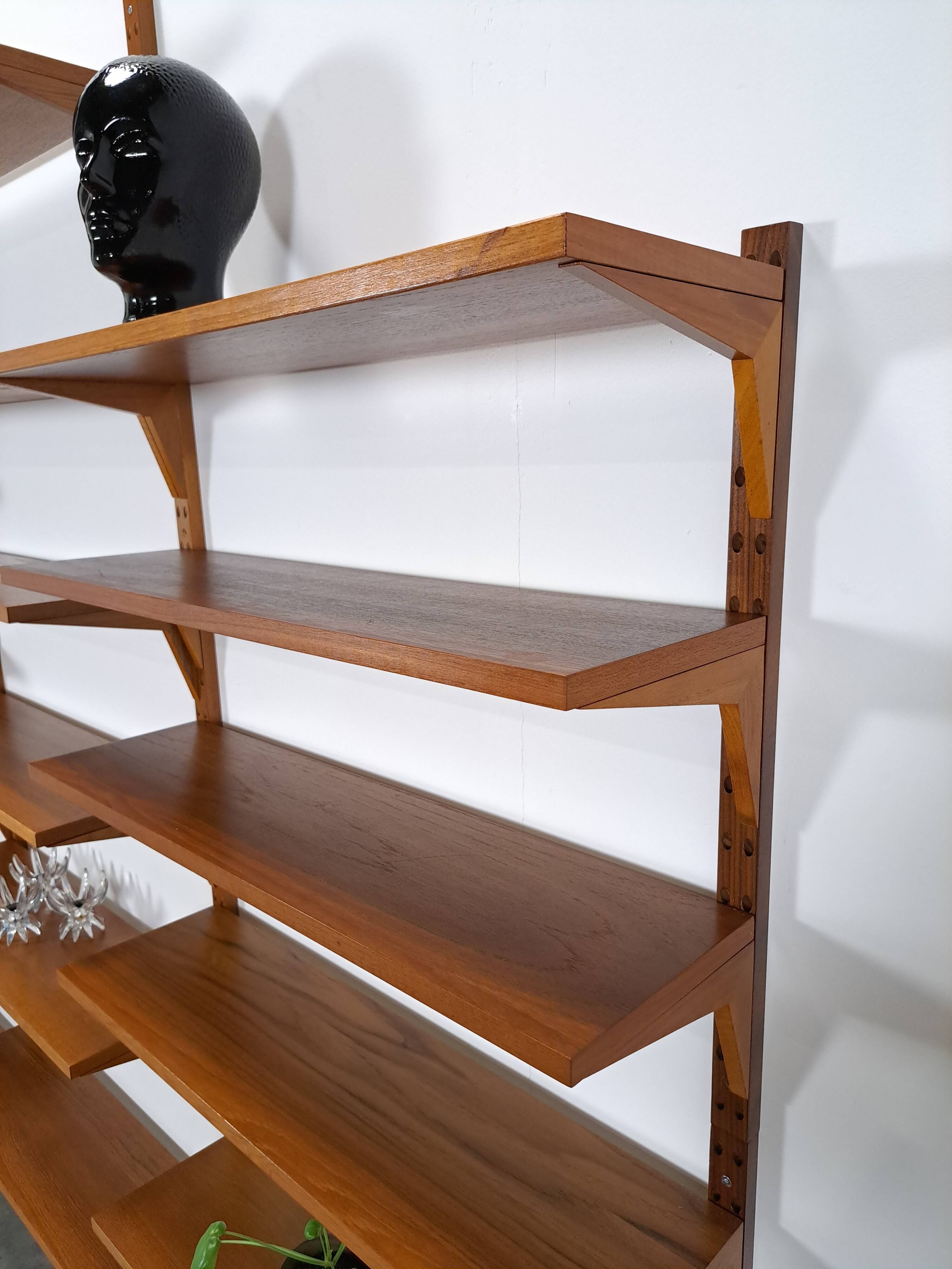Deens Poul Cadovius Royal System modulair teak wandsysteem Cado