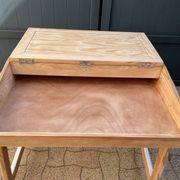 Bureau , pupitre enfant vintage