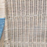 Fauteuil et table de jardin en rotin