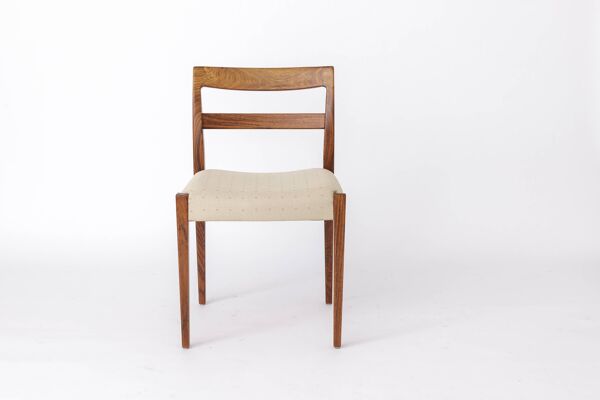 Ensemble de 4 chaises suédoises modernes du milieu du siècle par Troeds, Nils Jonsson Design