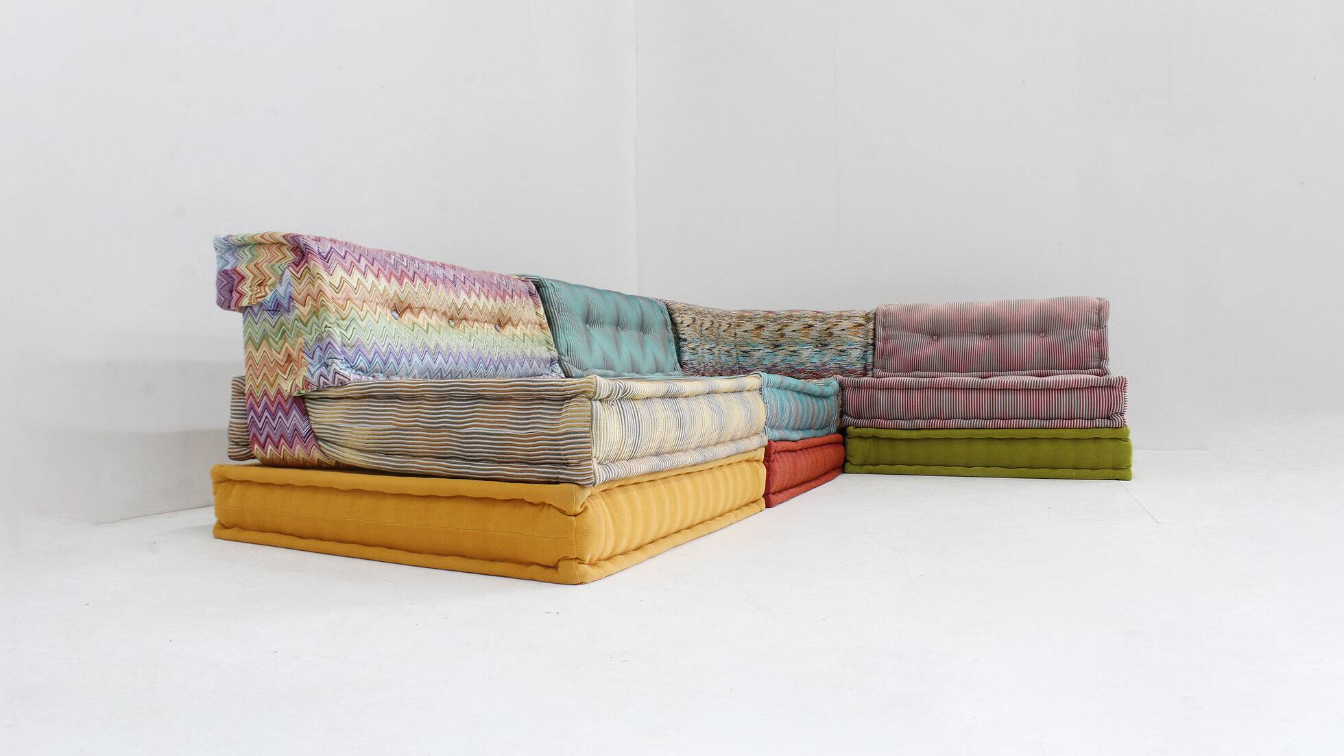 Roche Bobois Mah Jong sofa Missoni design by Hans Hopfer, set of 12