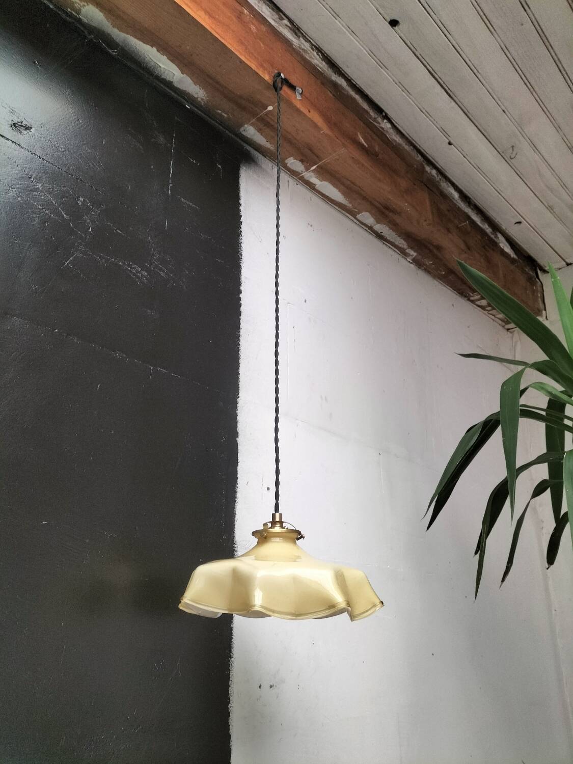 Opaline pendant light