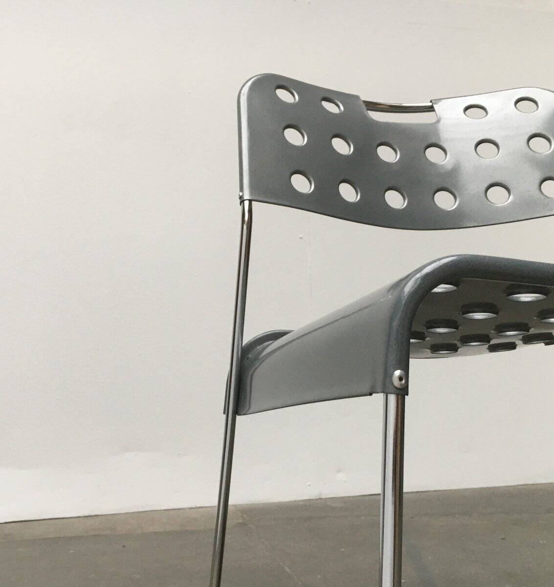 Omkstack Postmodern Chair from the vintage space age by Rodney Kinsman for Bieffeplast