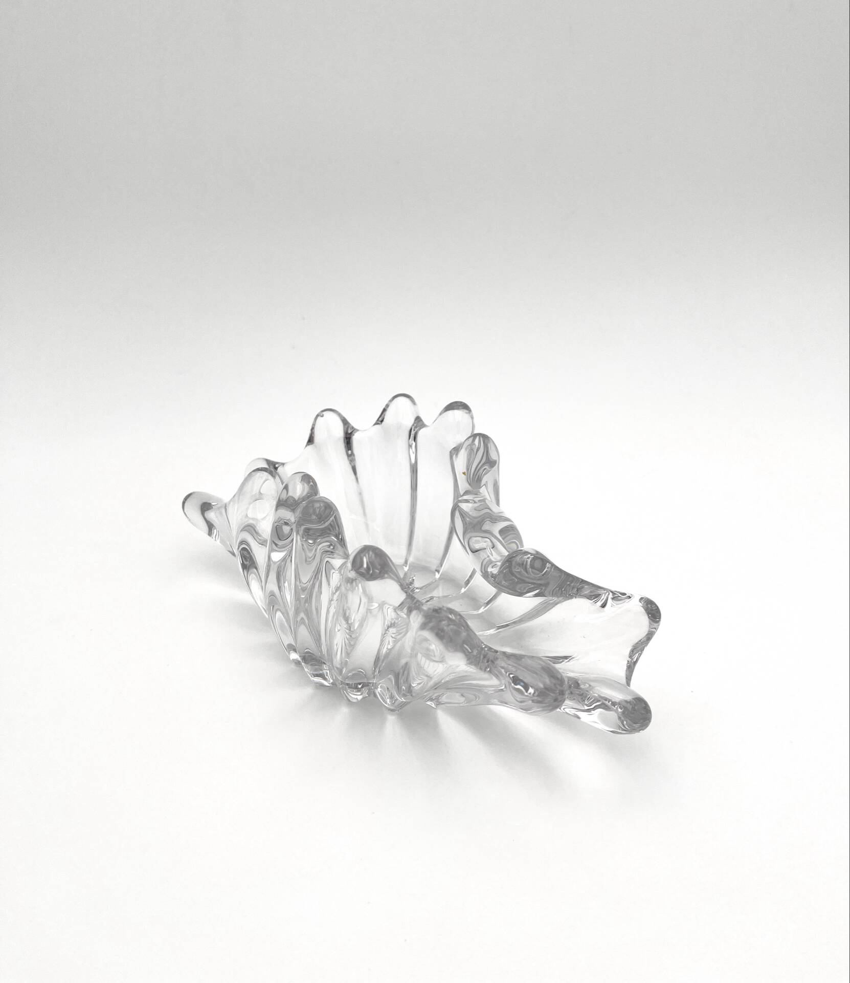 Ouraline Coupe Blown Glass Bohemia Shell Sculpture 1950