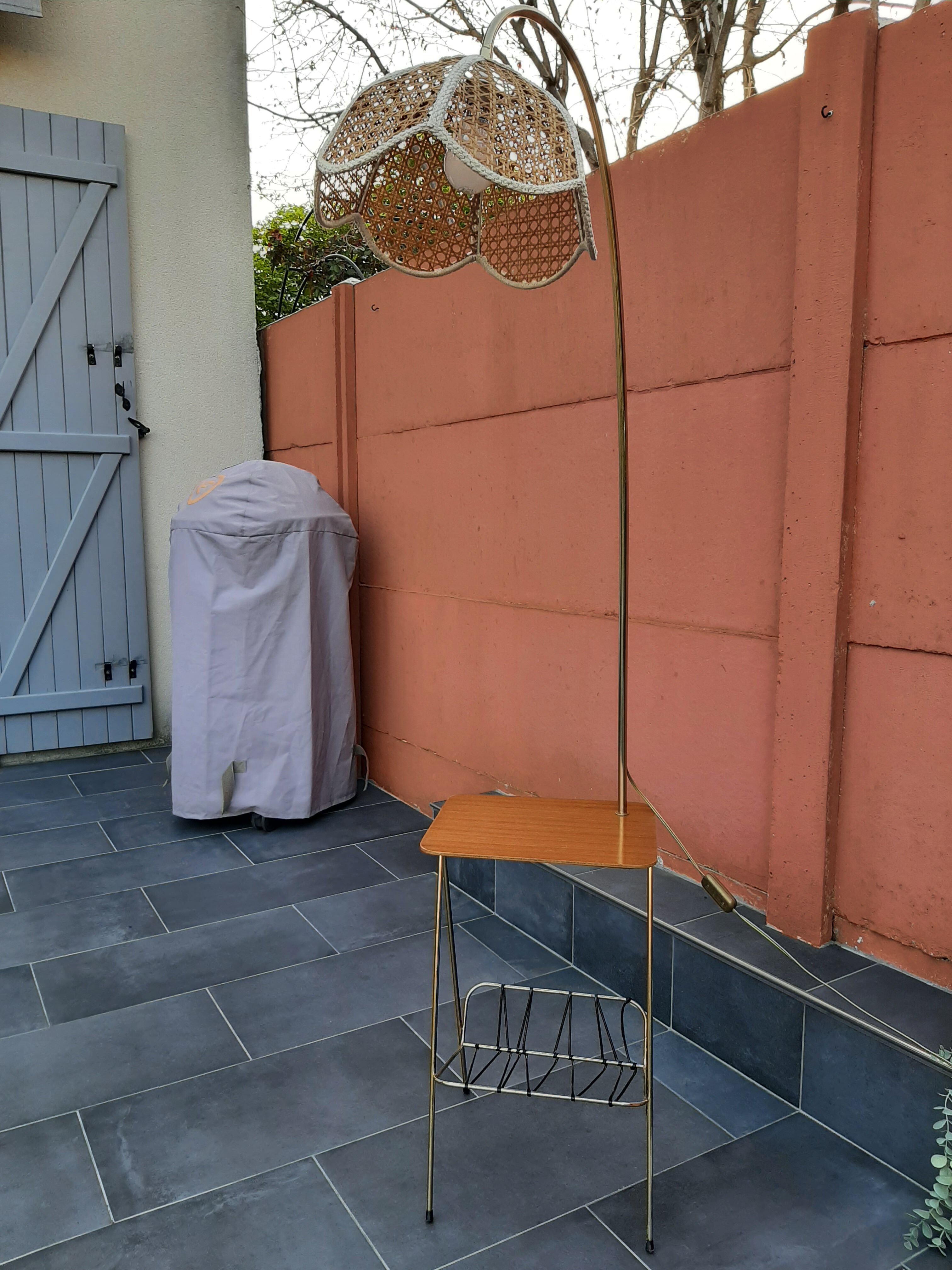 Vintage gueridon floor lamp